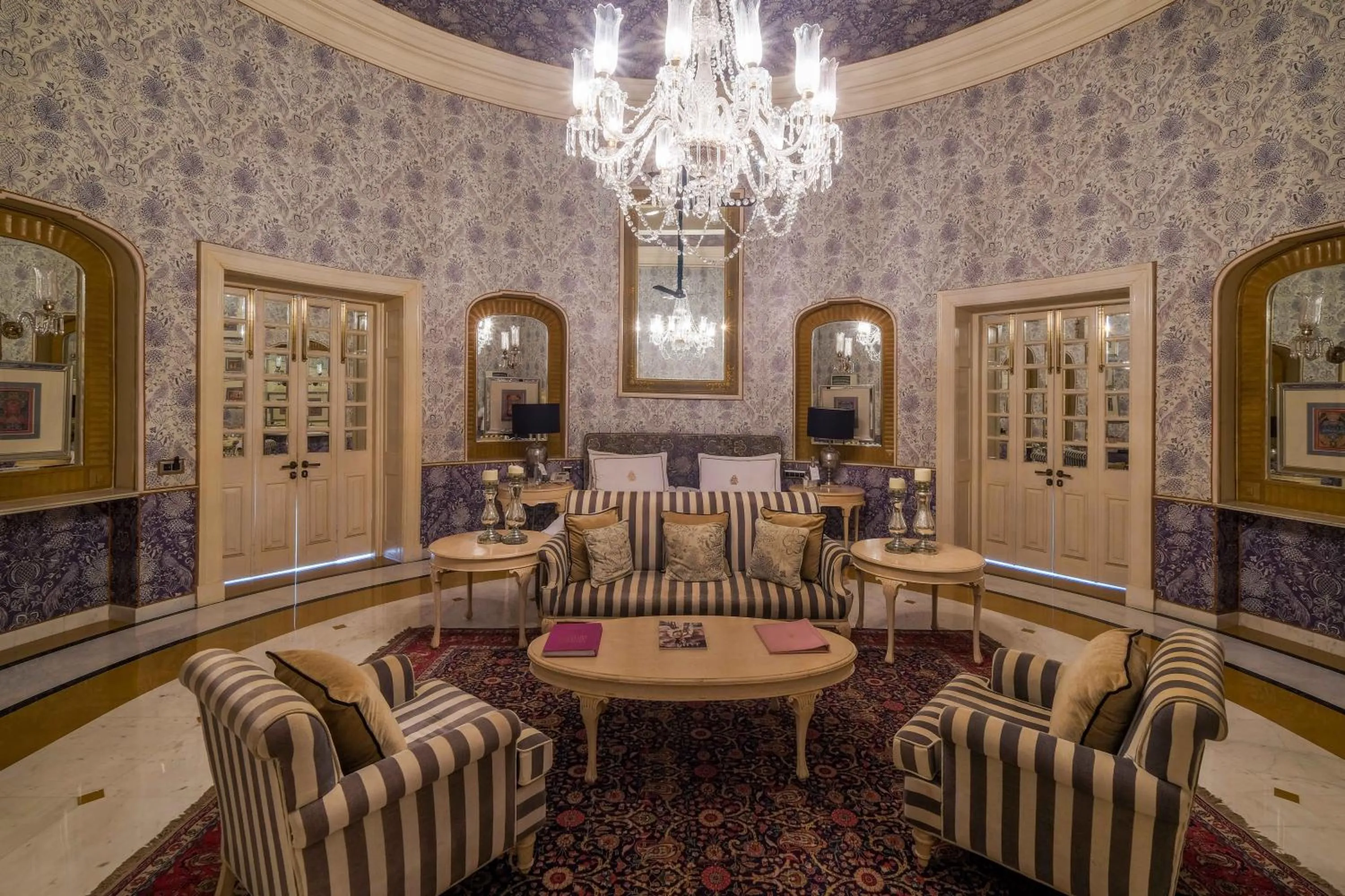 Palace Suite in Rajmahal Palace RAAS