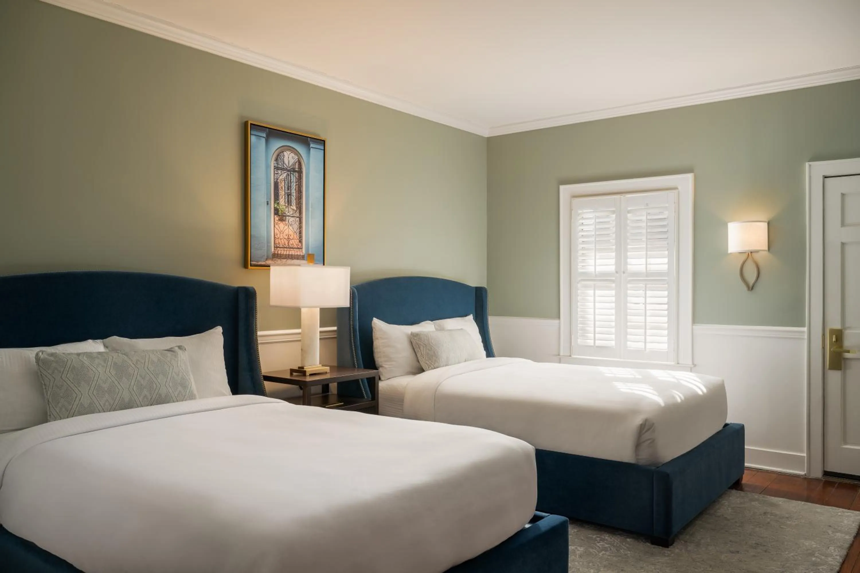 Standard Double Room with Two Double Beds in Meeting Street Inn