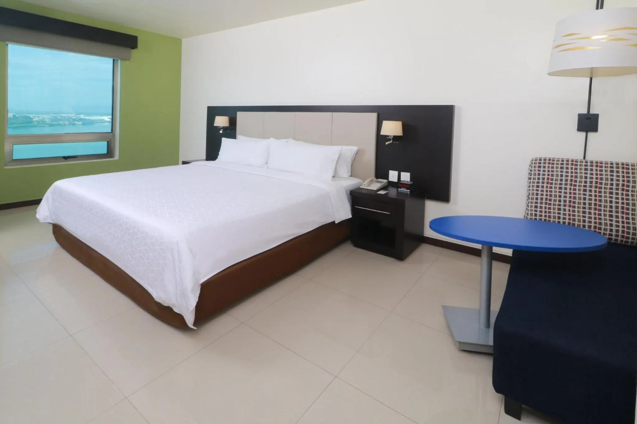 Standard King Room in Holiday Inn Express - Tuxpan by IHG