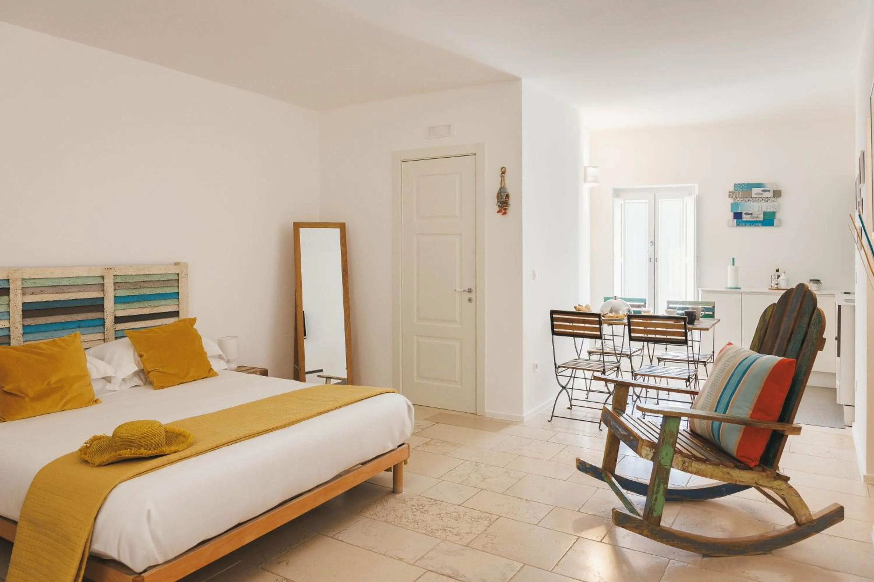 Studio with Old Town View in Santa Maria 24