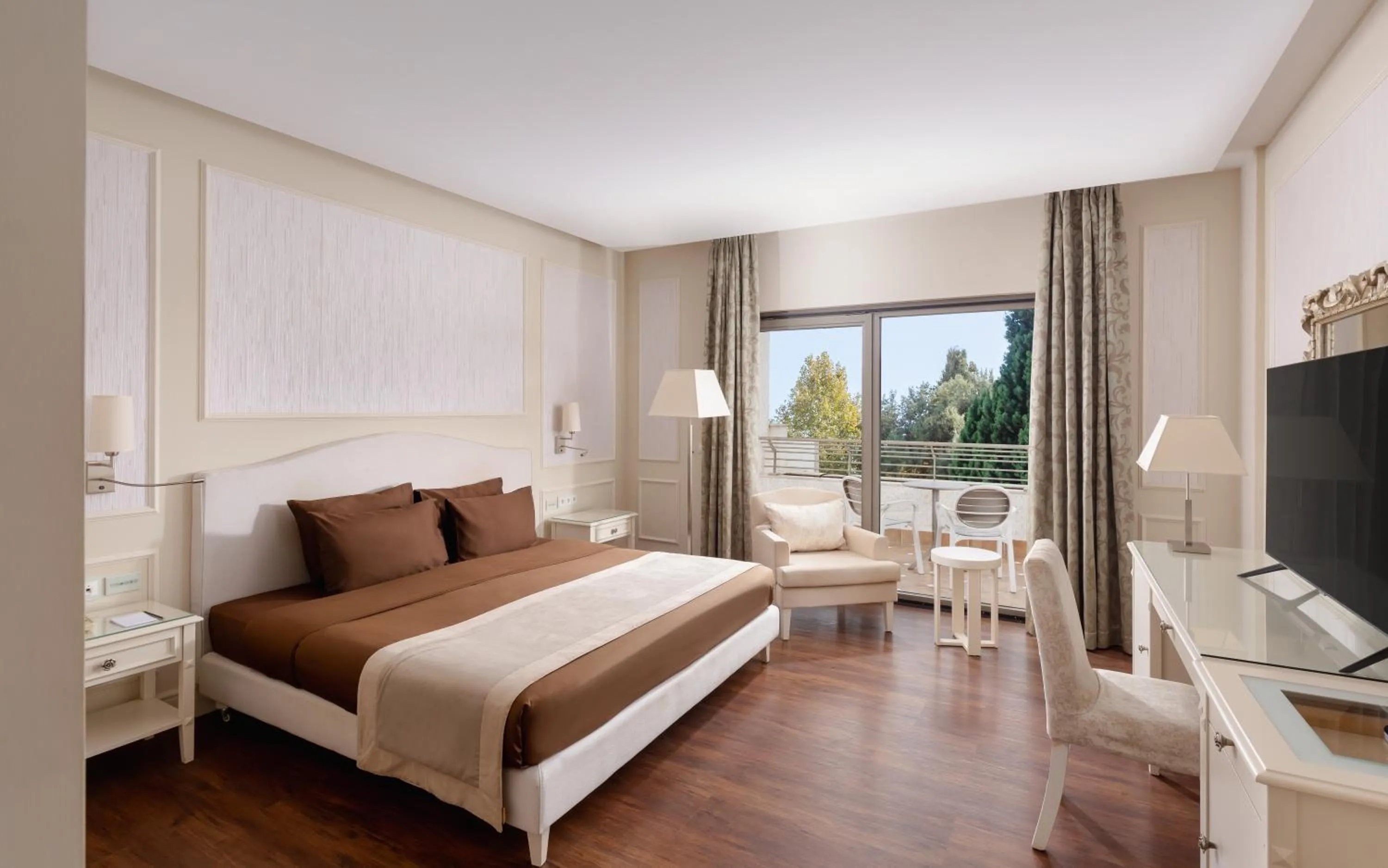 Grand Deluxe King - single occupancy in Garabagh Resort & Spa Naftalan