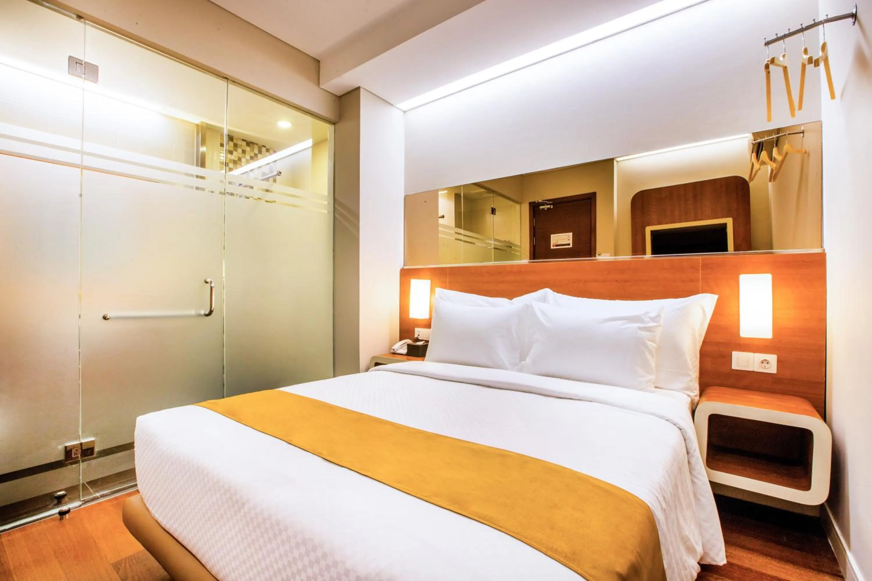 Bedroom, Bed in The Point Hotel Balikpapan