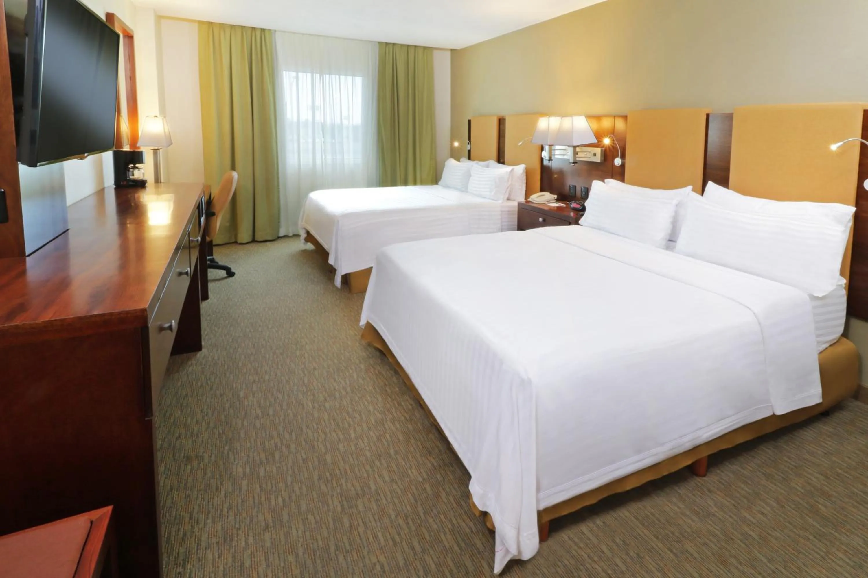 Standard Room with Two Queen Beds in Holiday Inn Hotel & Suites Hermosillo Aeropuerto by IHG