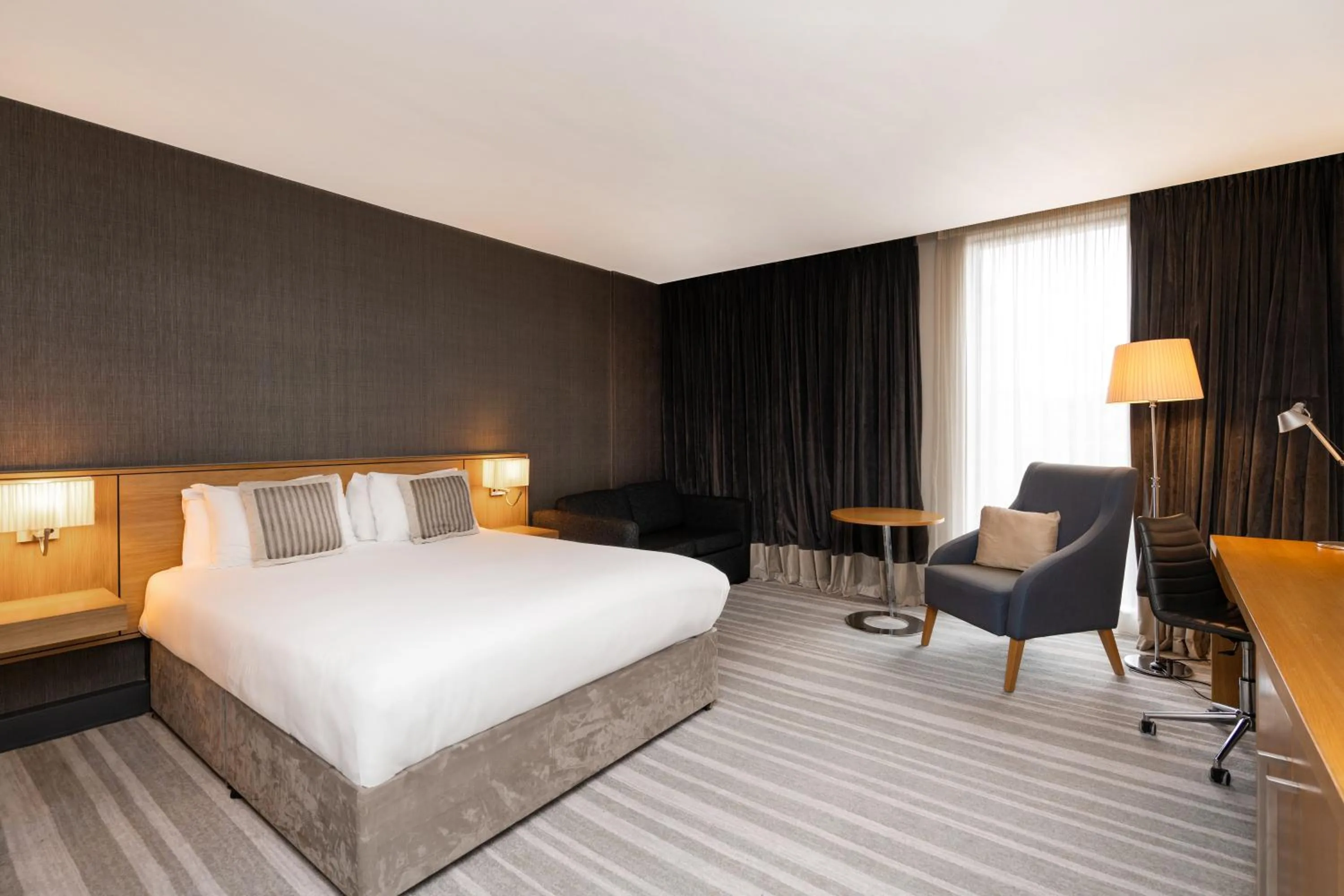 Standard King Room with Sofa Bed in Crowne Plaza Newcastle - Stephenson Quarter by IHG