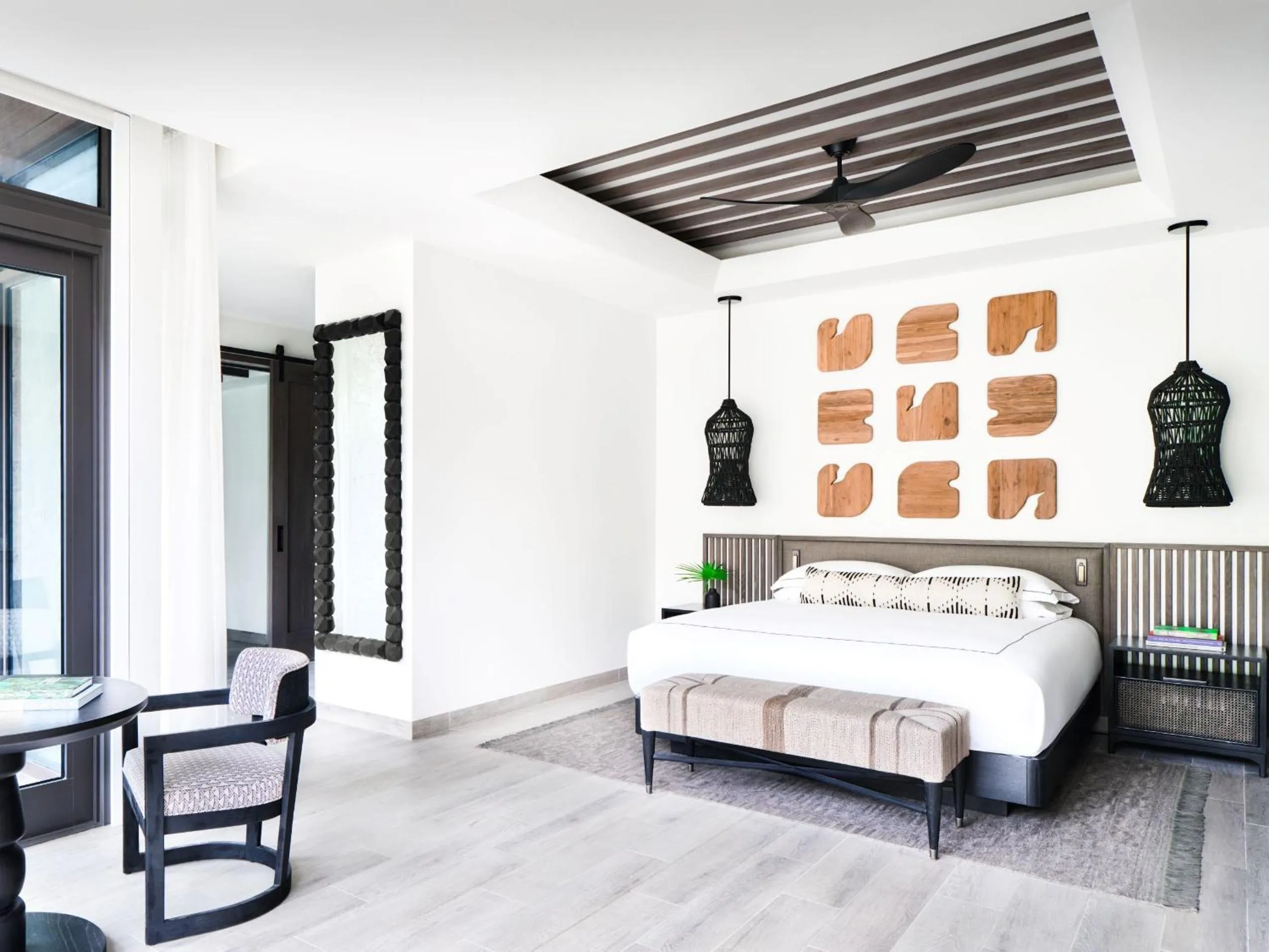 Premium King Room with Mobility Accessible Roll-In Shower in Kimpton - Grand Roatan Resort and Spa