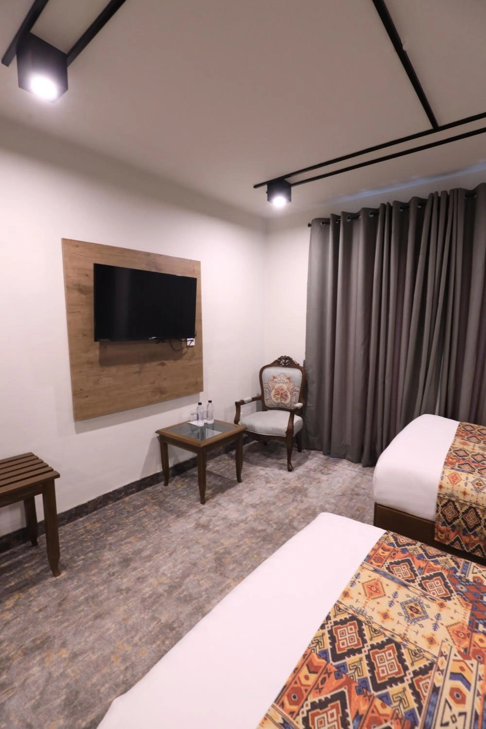 Deluxe Twin Room in Destination Heritage Peshawar