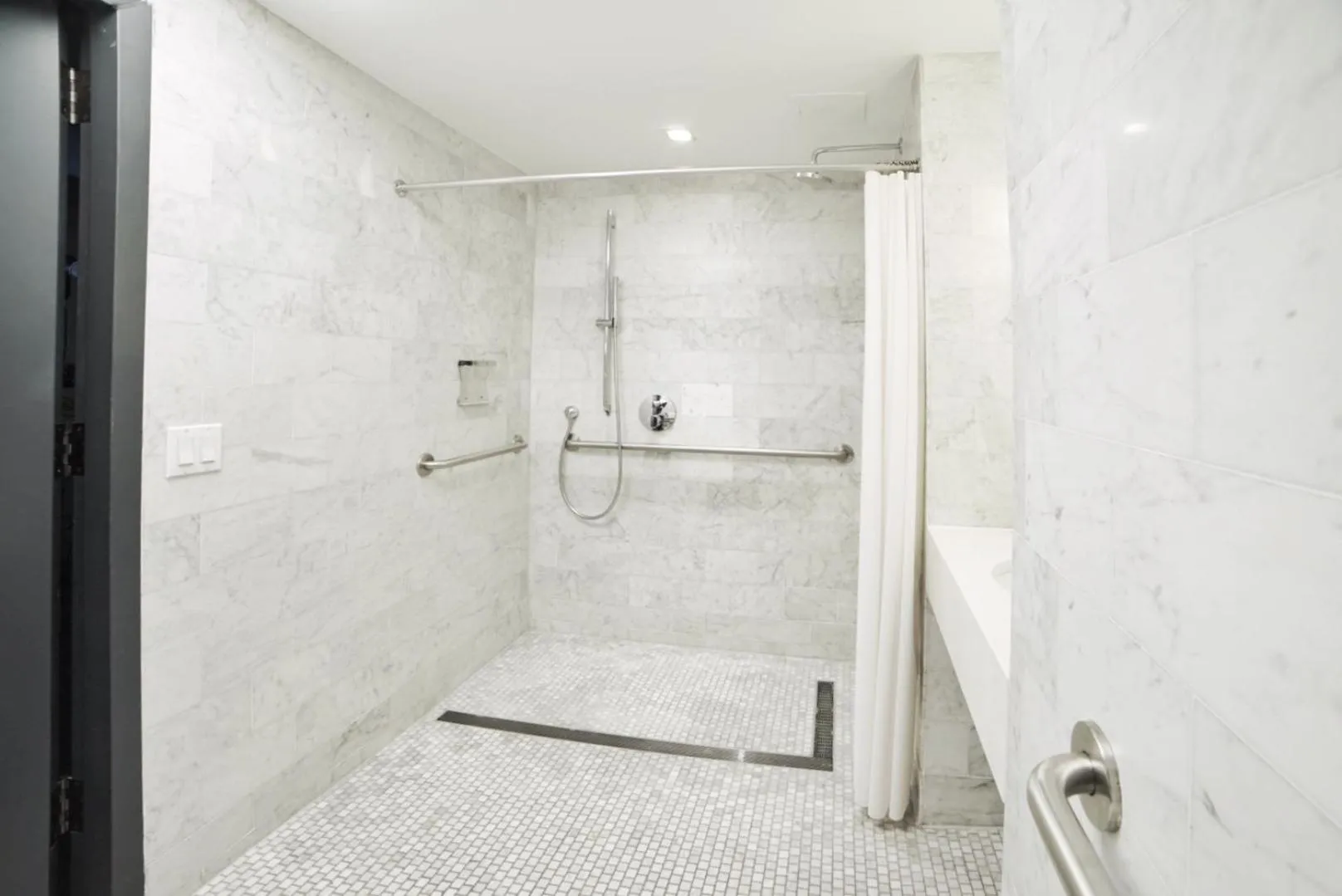 Classic King ADA in The Tillary Hotel Brooklyn