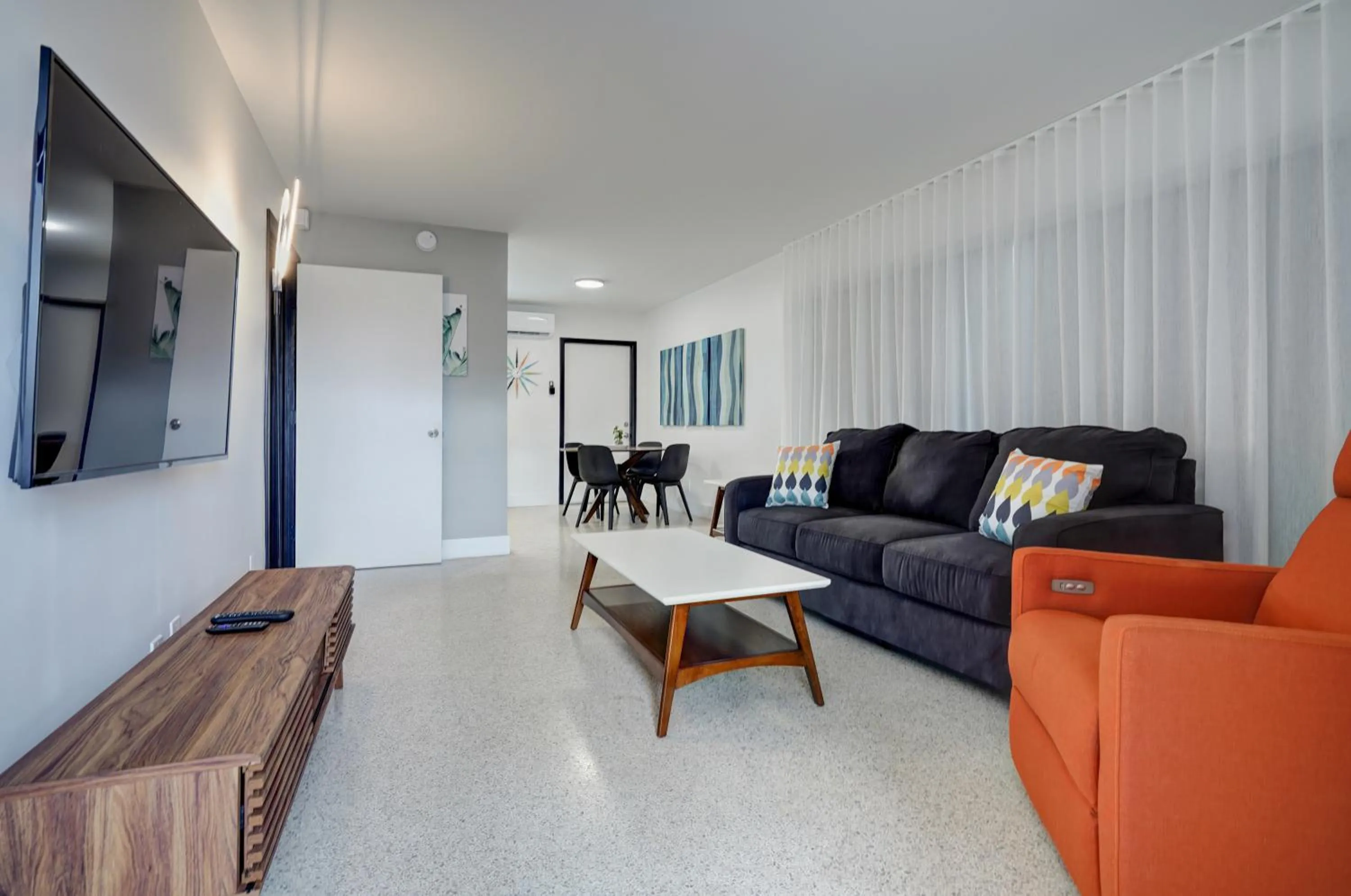 Deluxe Accessible One bedroom Apartment in Ocean Villas of Deerfield