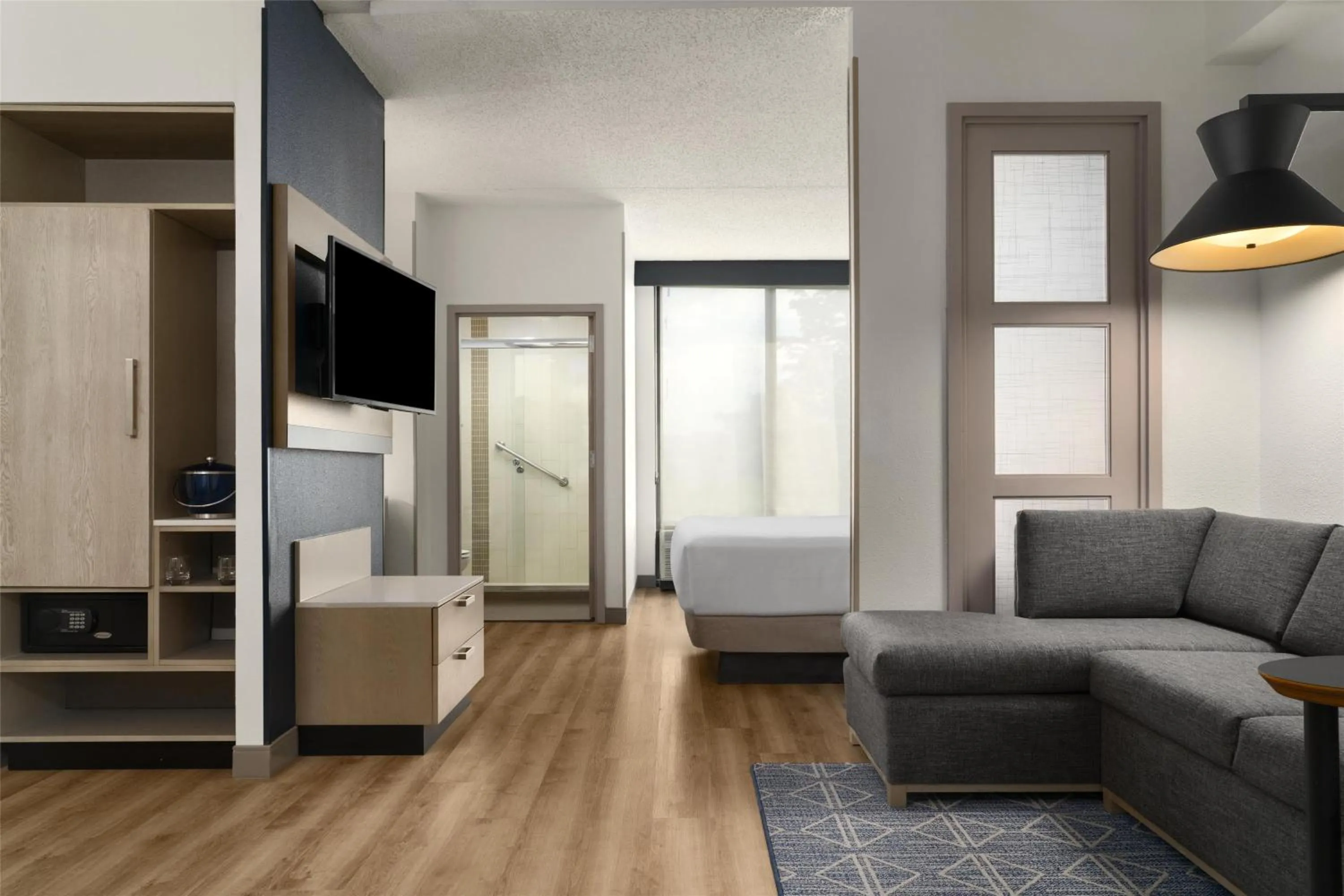 King Room with Sofa Bed in Hyatt Place Secaucus Meadowlands