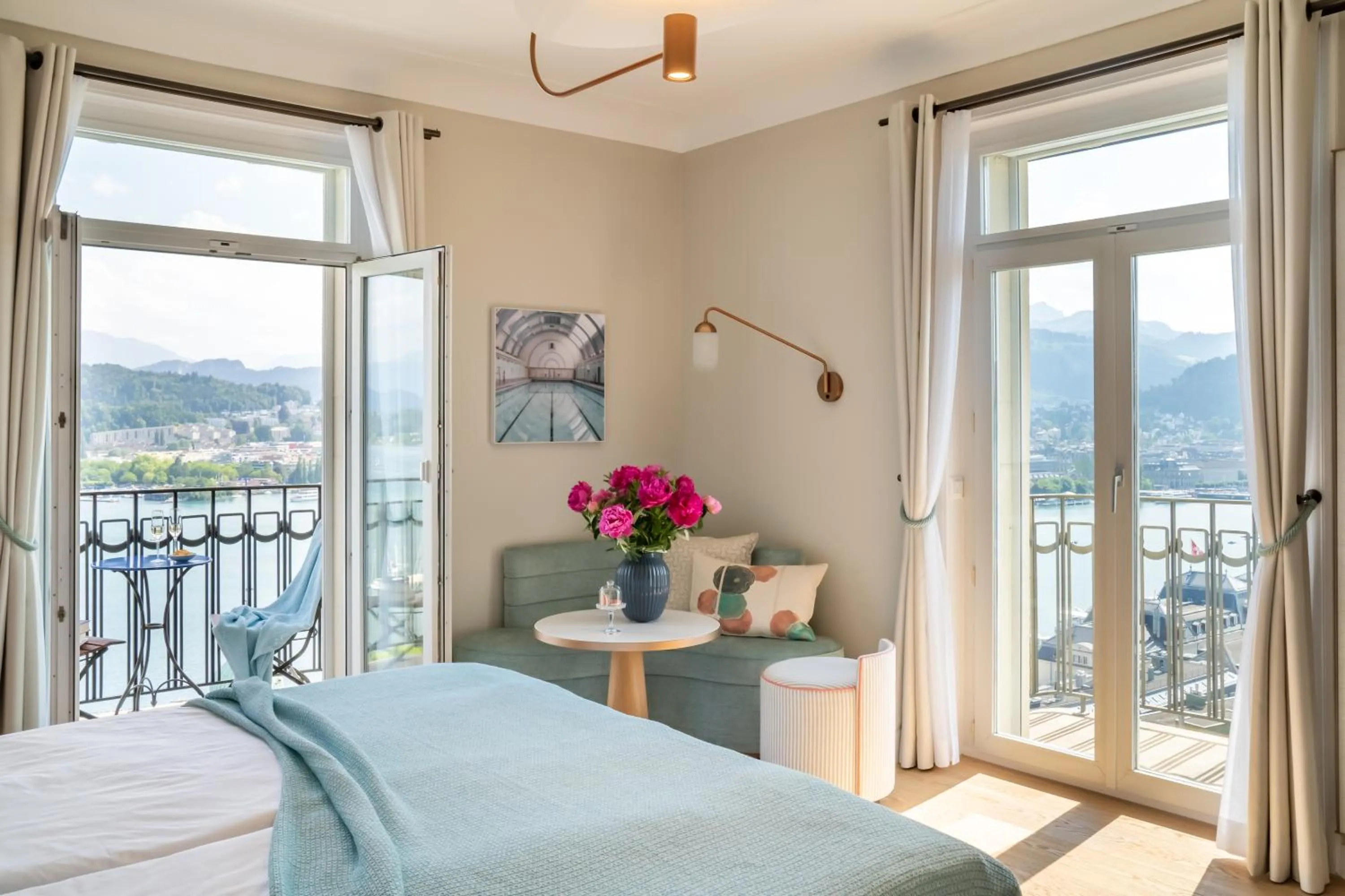 Grand Deluxe Room Lake View in Art Deco Hotel Montana Luzern