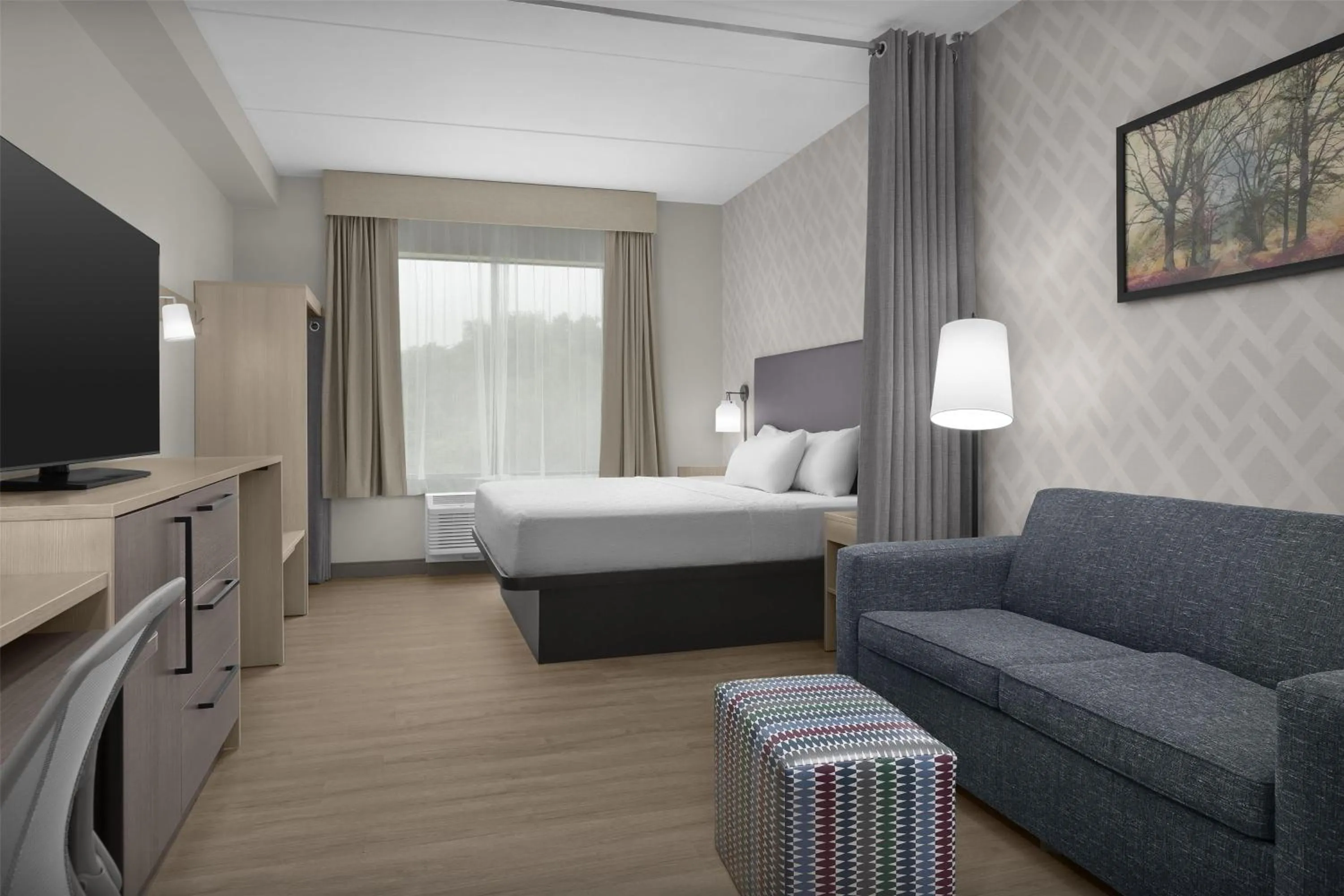 King Studio Suite with Balcony in Home2 Suites By Hilton Sevierville