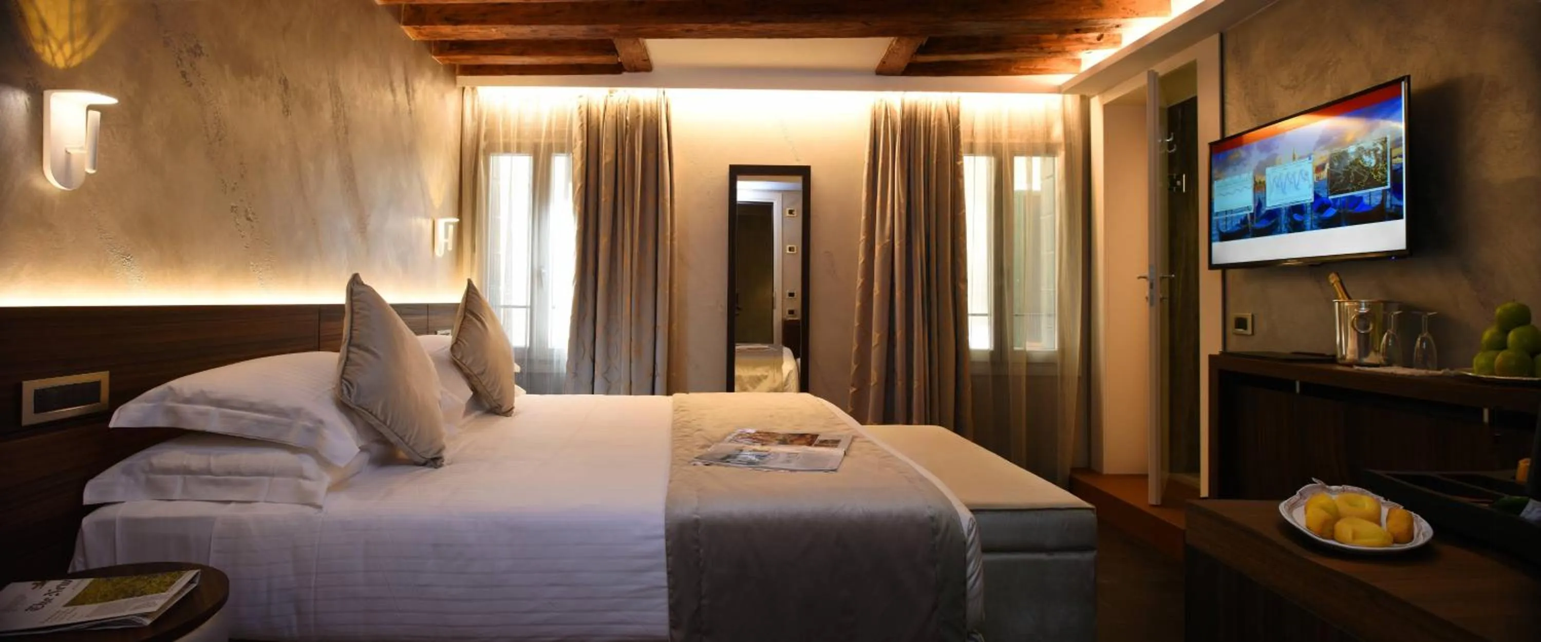 Superior Double Room in Rosa Salva Hotel