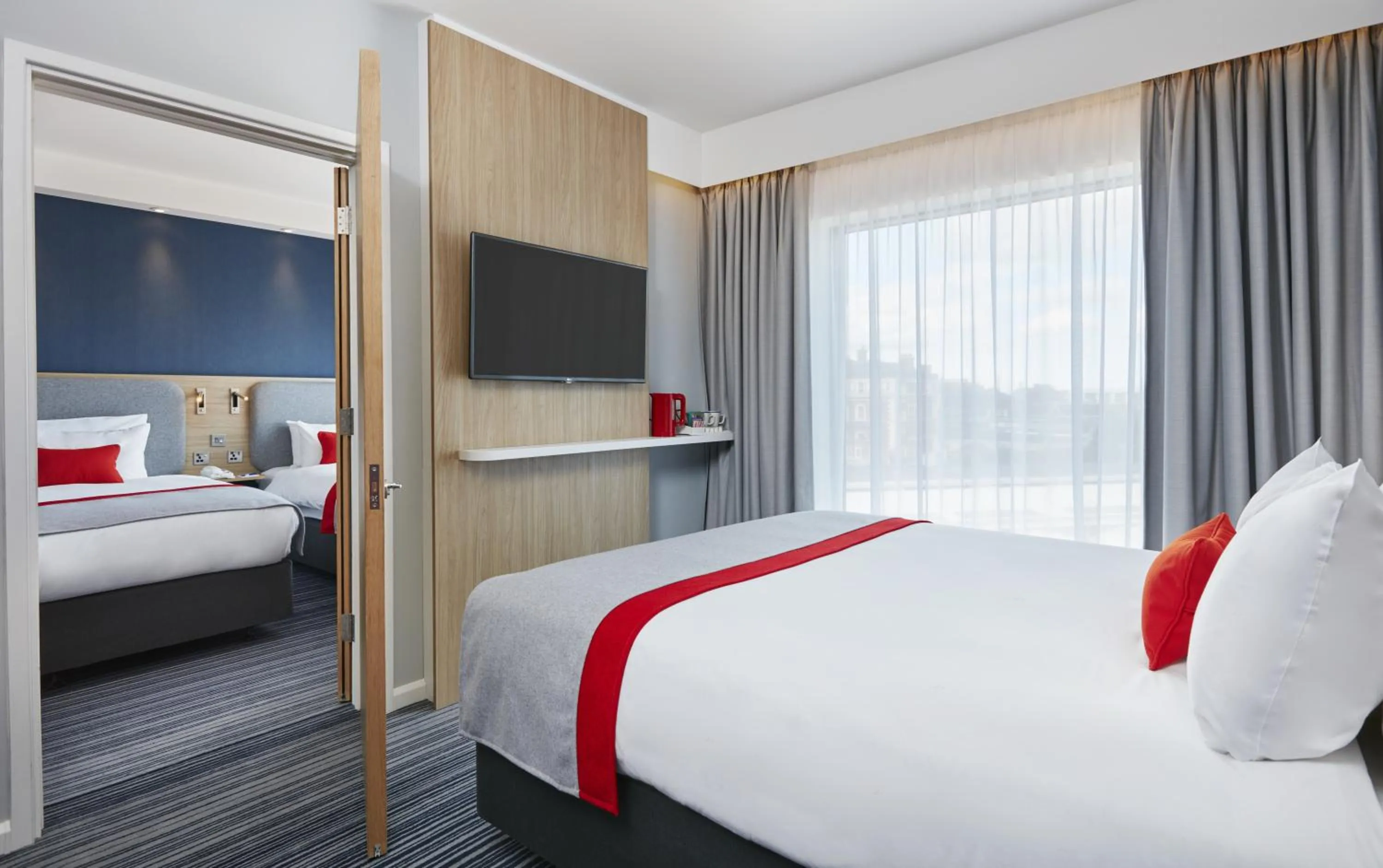 Standard Double Room with Free Hot Breakfast in Holiday Inn Express Grimsby by IHG