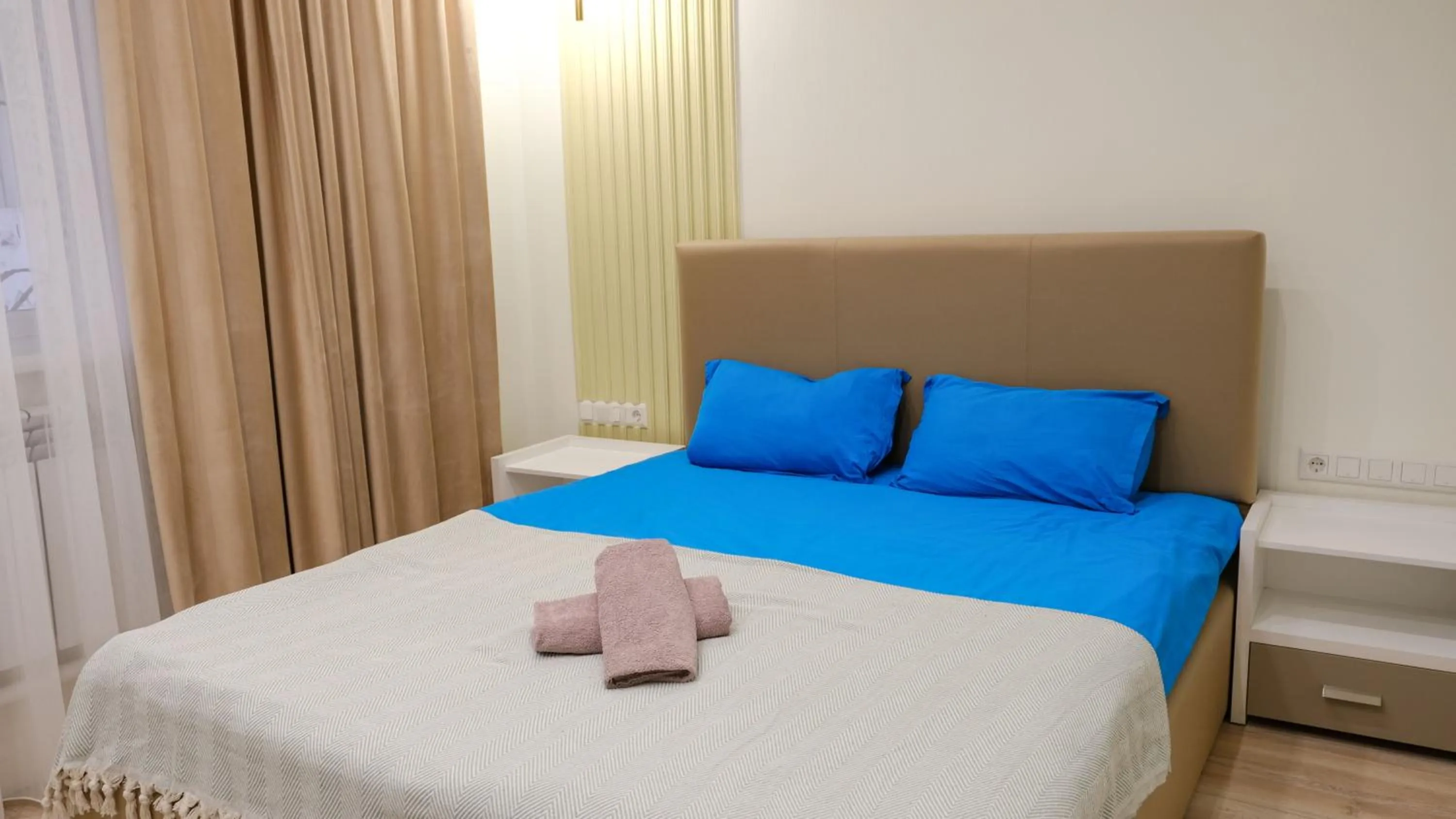 Deluxe Double Room in Apple Hostel Bishkek