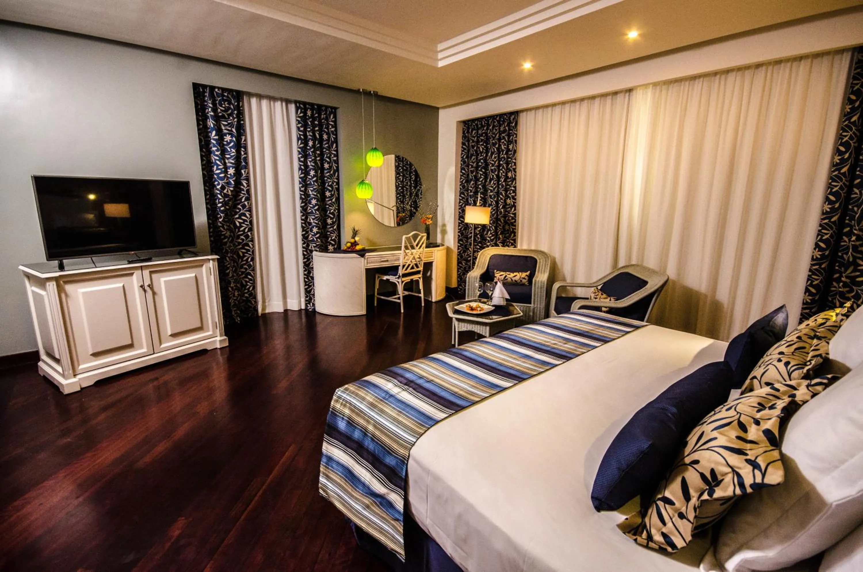 Double Room with Mountain View in Hesperia Isla Margarita