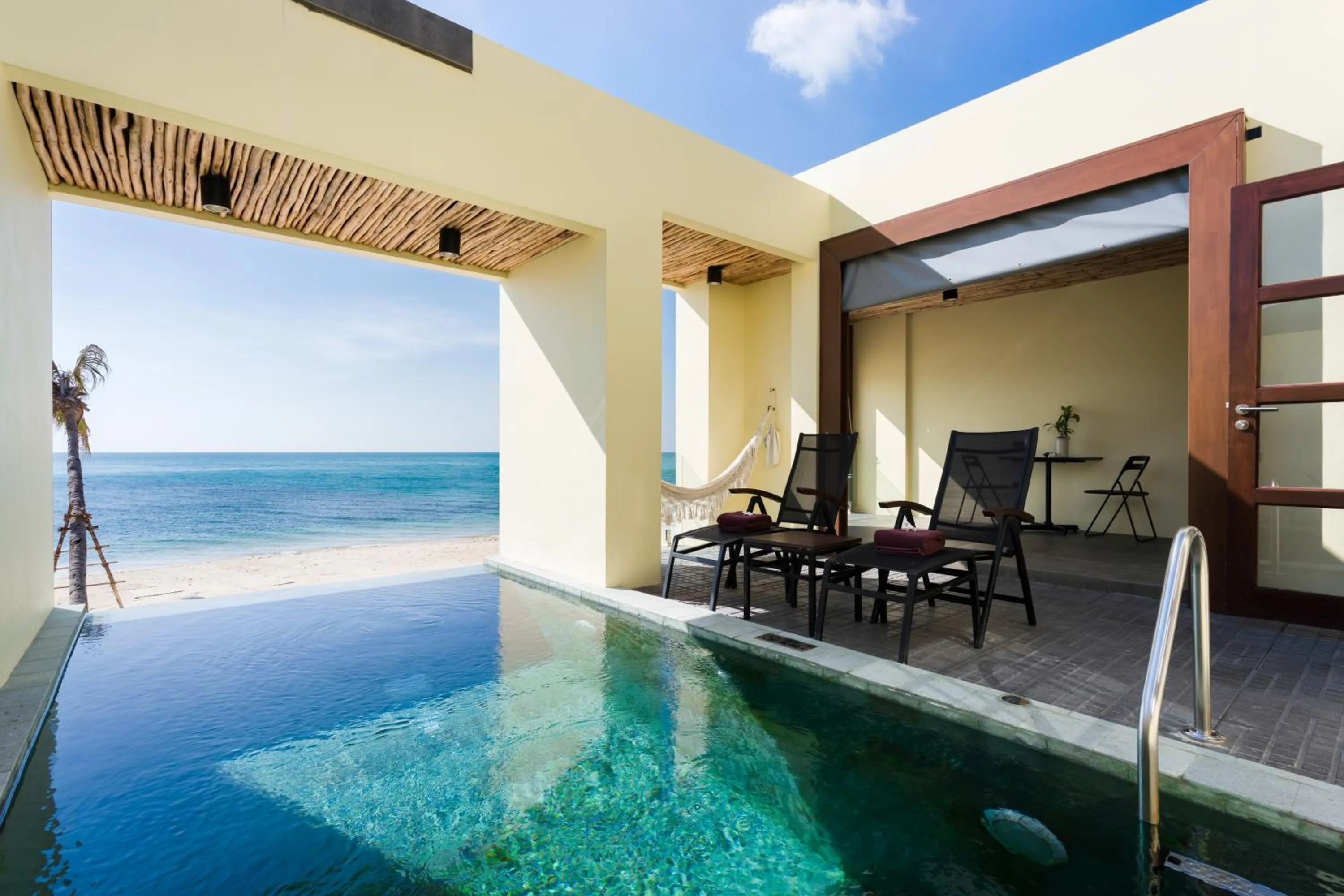 Villa - Beach Front in Pavilion Pool Residence Samui - SHA Extra Plus