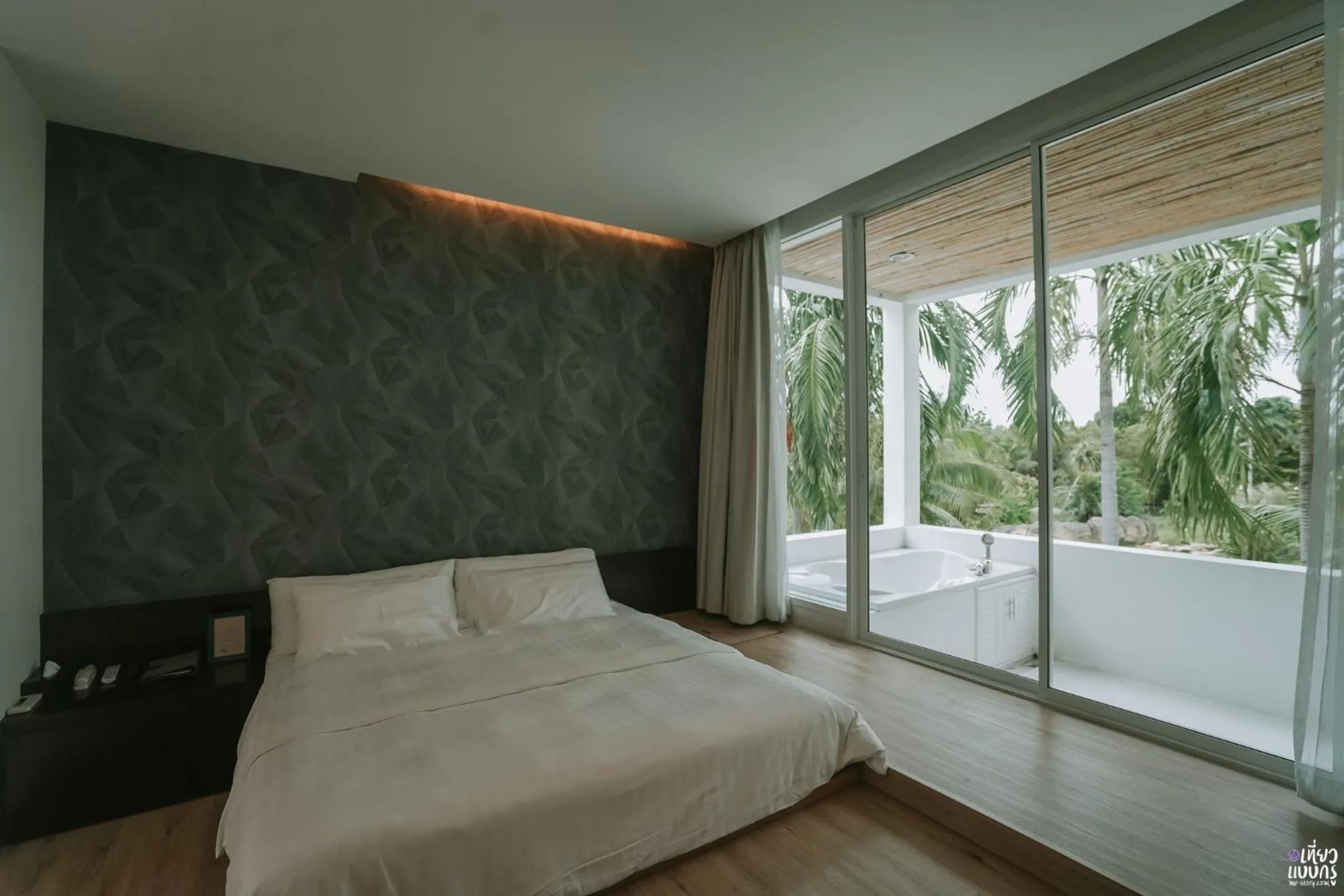 Deluxe Double Room in Ohana Resort and Restaurant