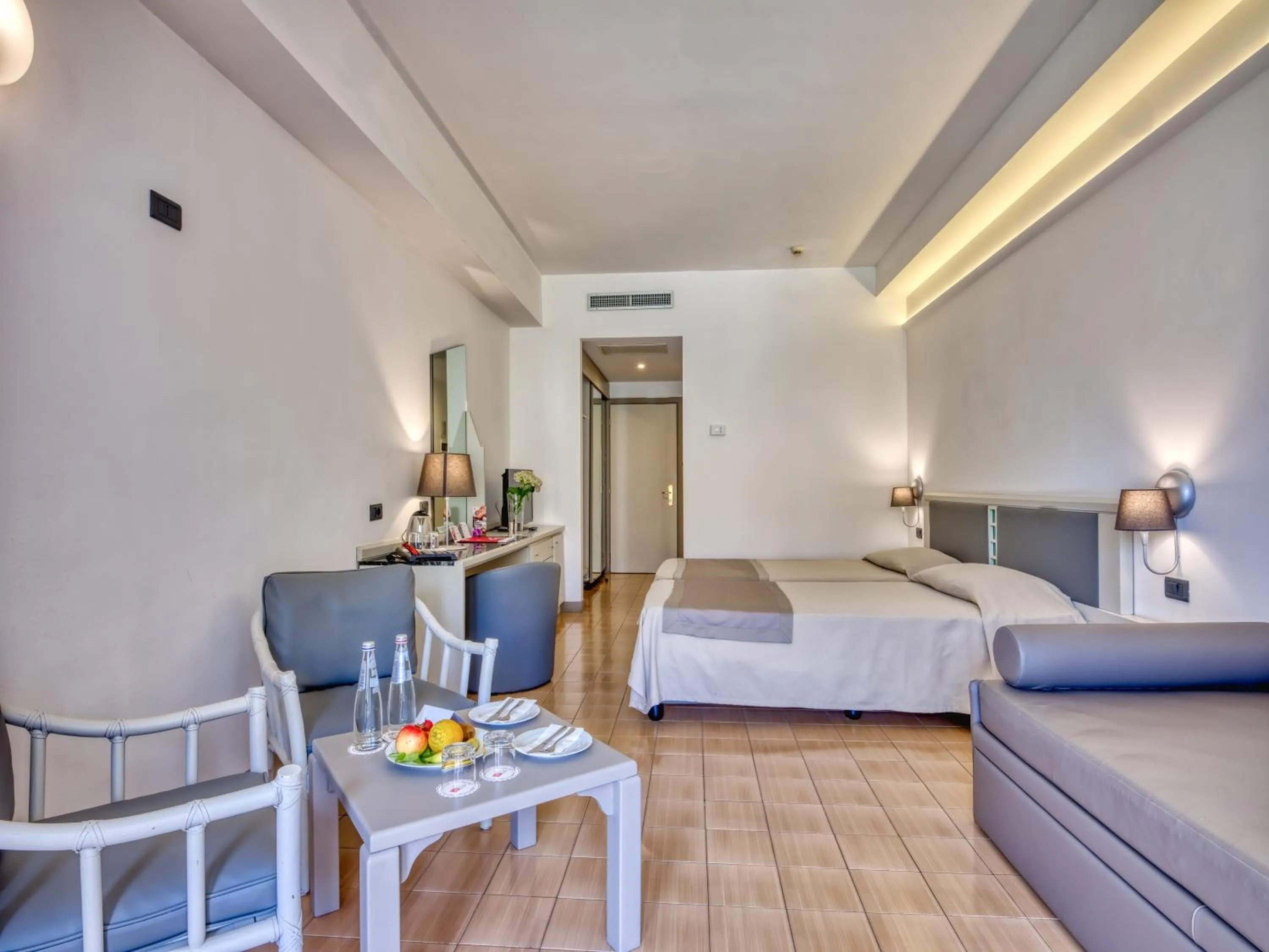 Standard Double or Twin Room with Balcony in Hotel Olimpo le Terrazze