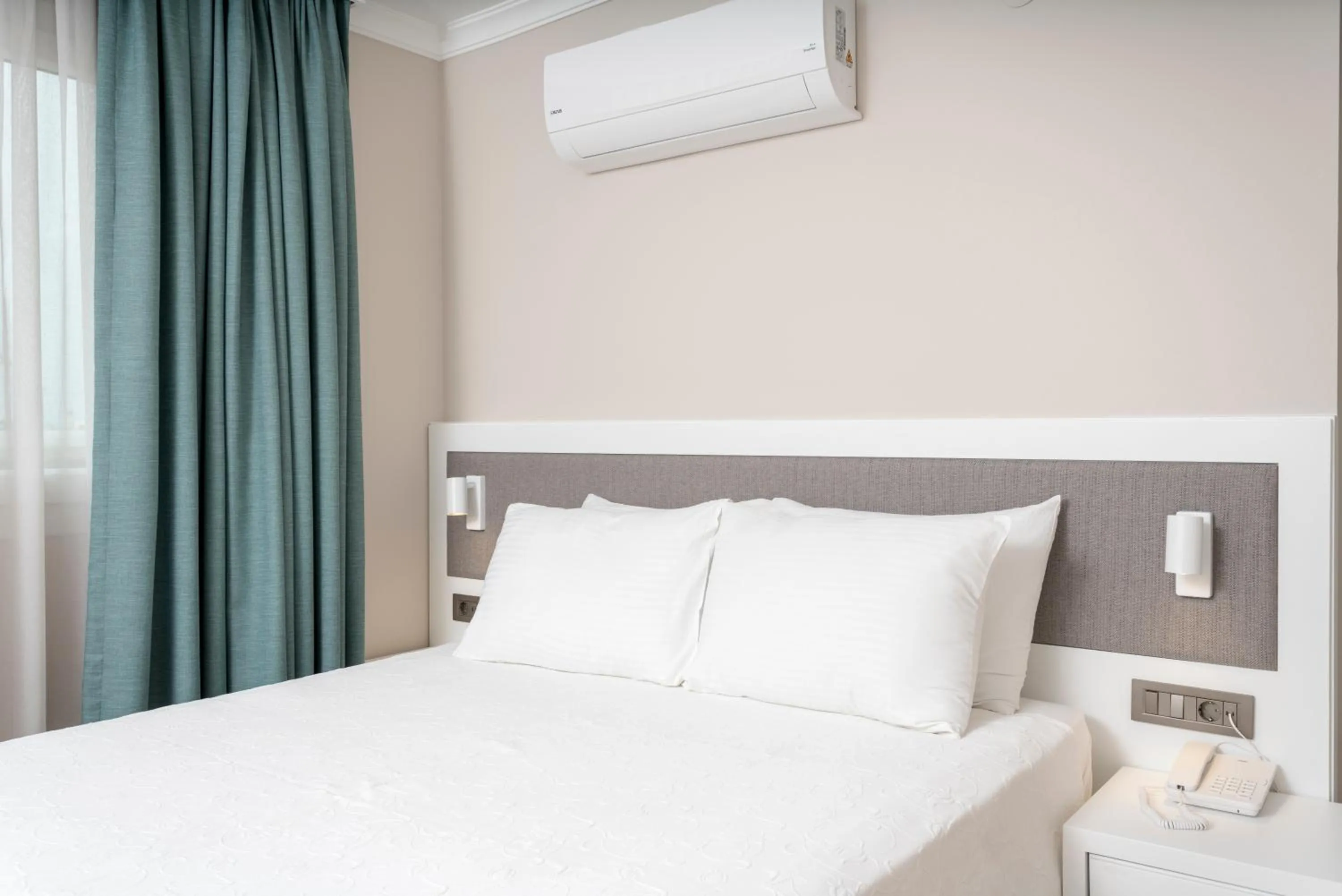 Standard Double Room in Bay Nihat Otel Lale