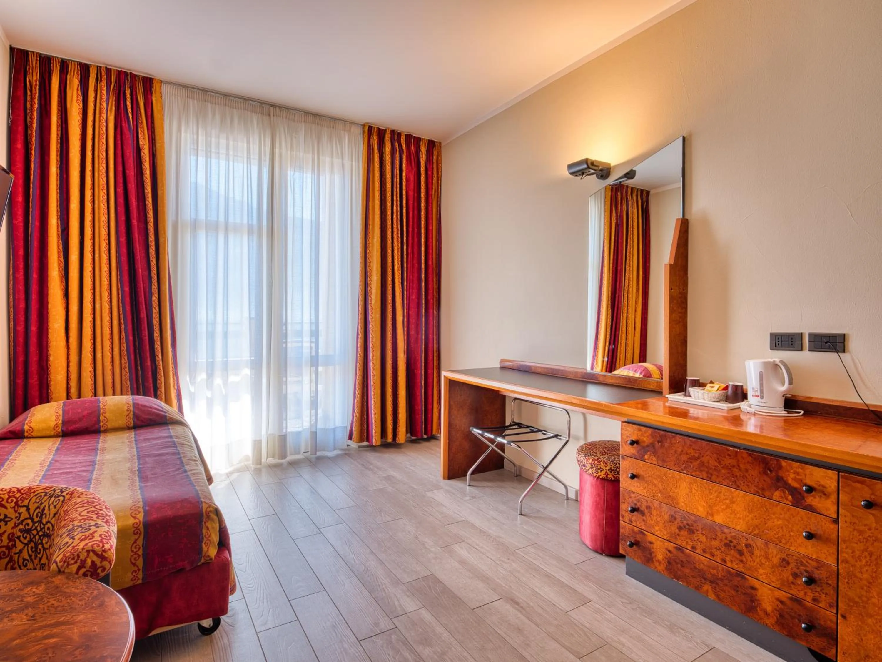 Economy Quadruple Room in Hotel Cristina