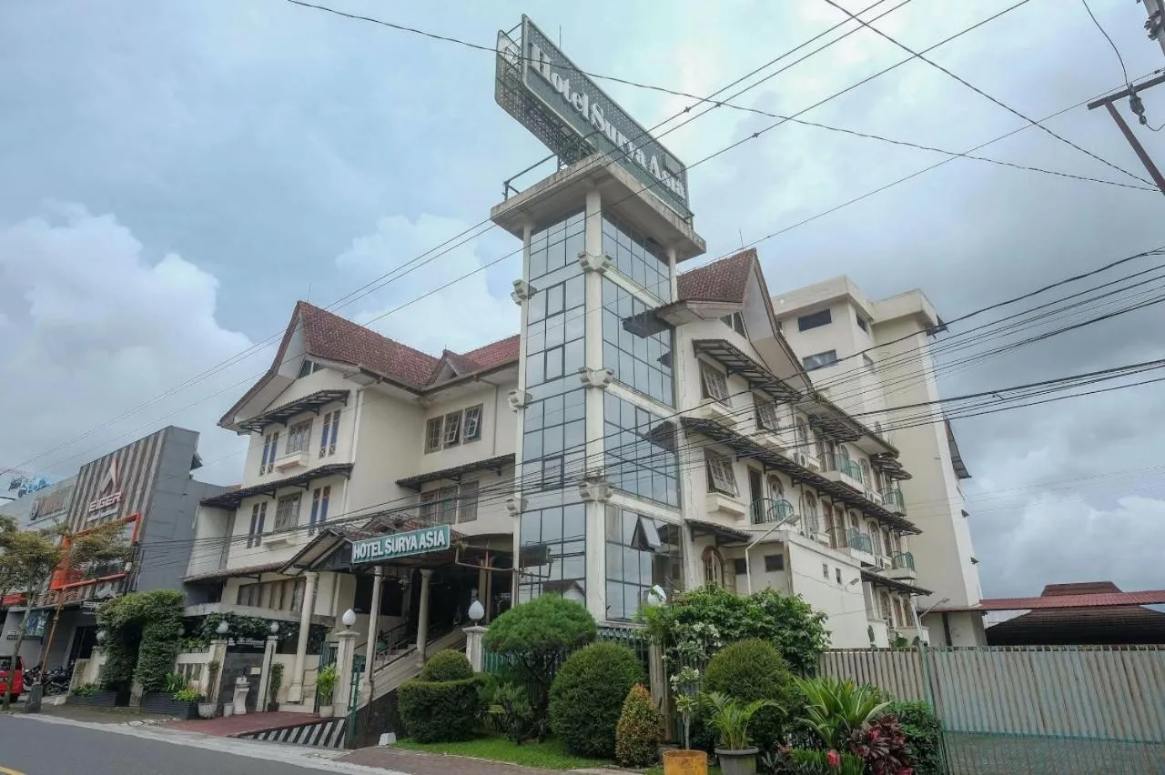 Hotel Surya Asia