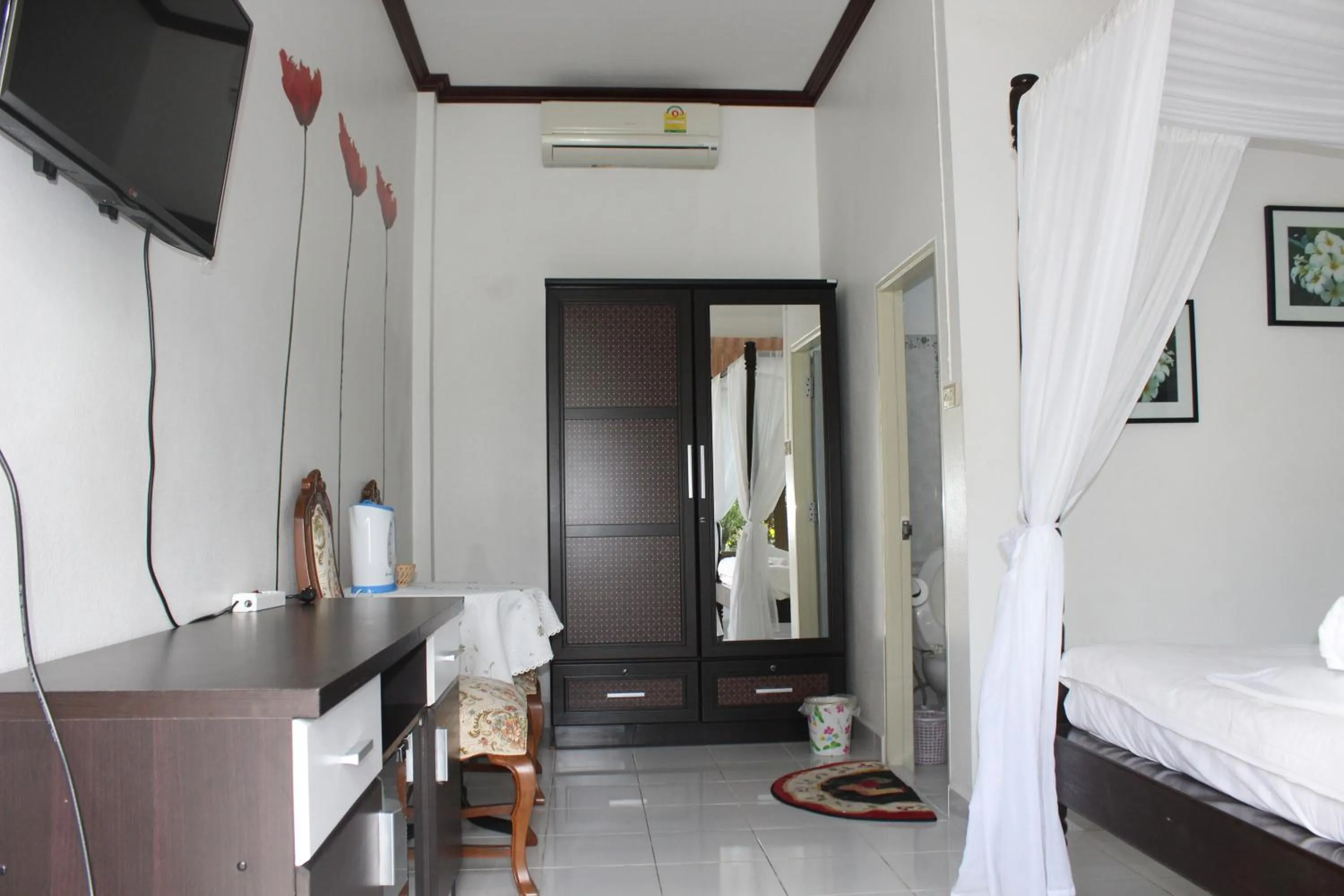 Deluxe Double or Twin Room with Garden View in White Elephant Resort