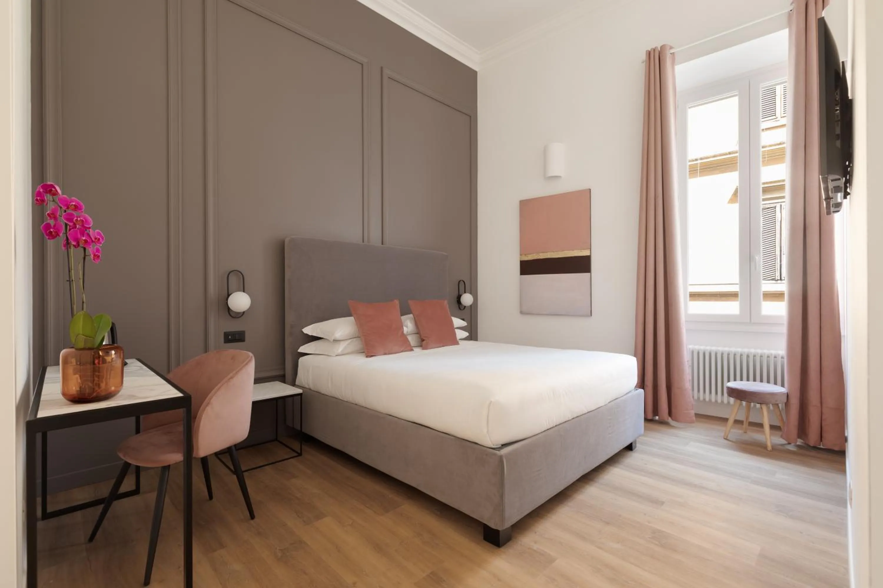 Superior Queen Room in DA ME Suites