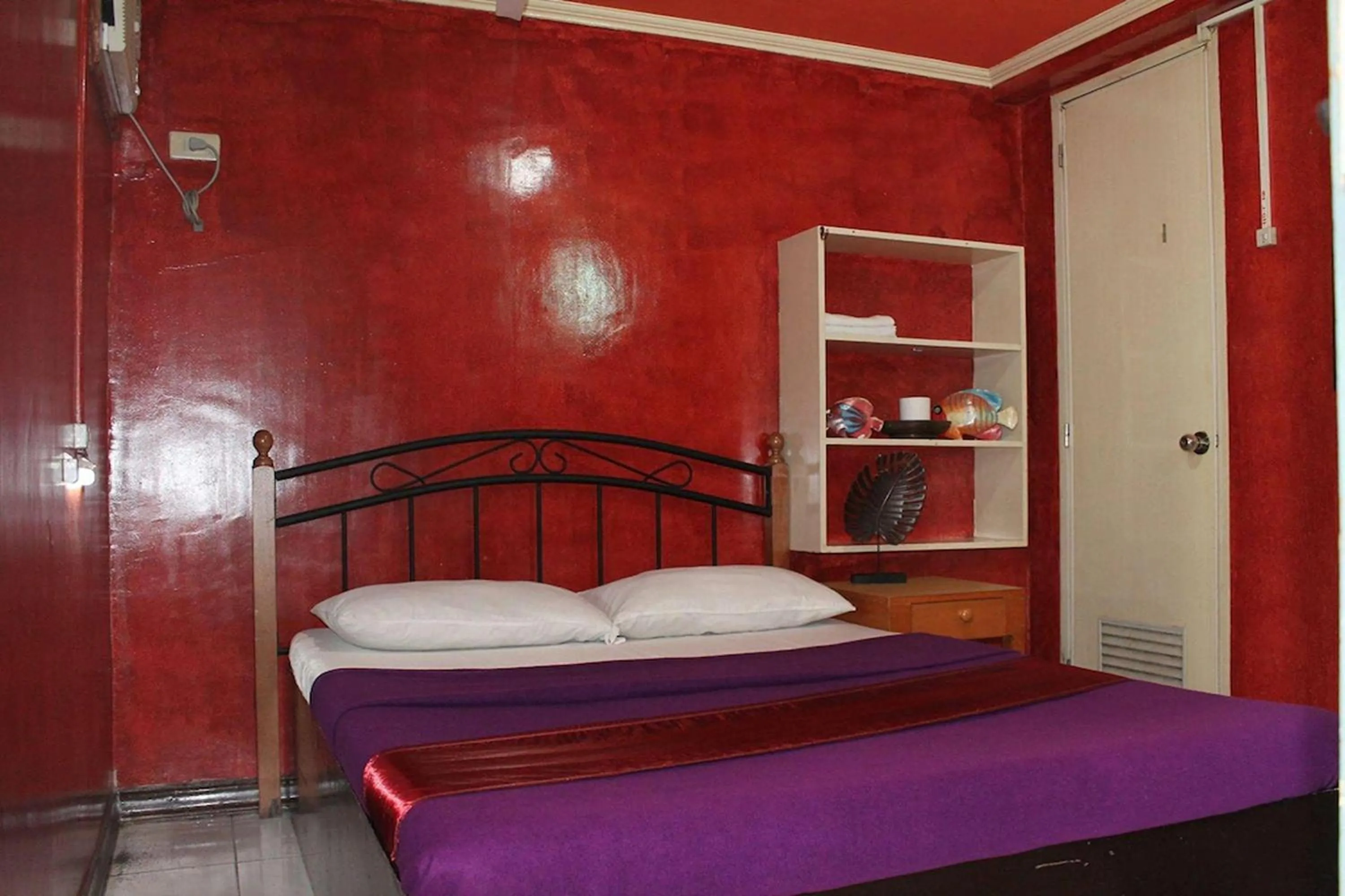 Deluxe Double Room in St Nicolas Inn CDO City Center