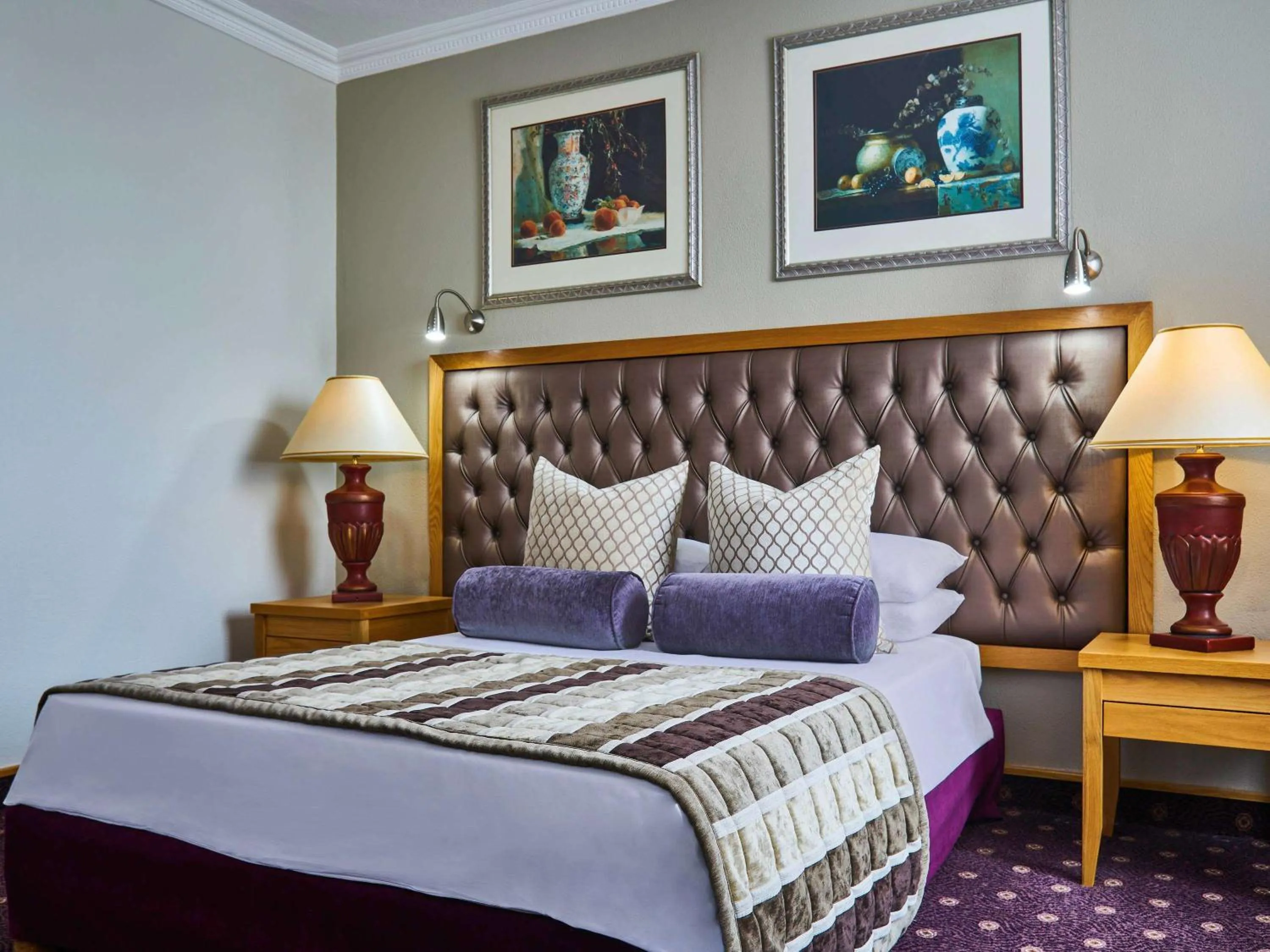 Classic Double Room with Pool View  - single occupancy in Safari Court Hotel Managed By Accor