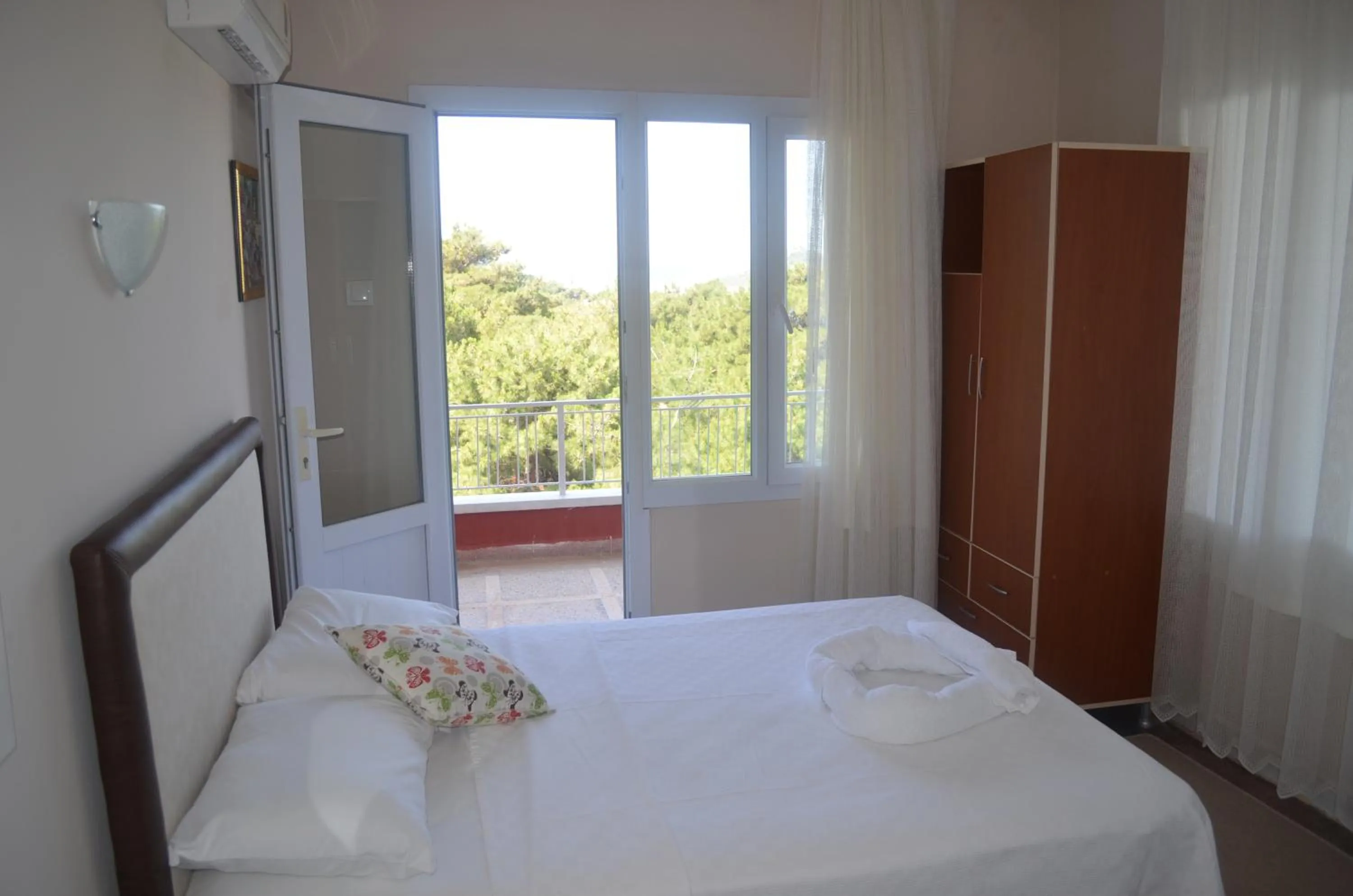 Standard Double Room in Tunc Hotel