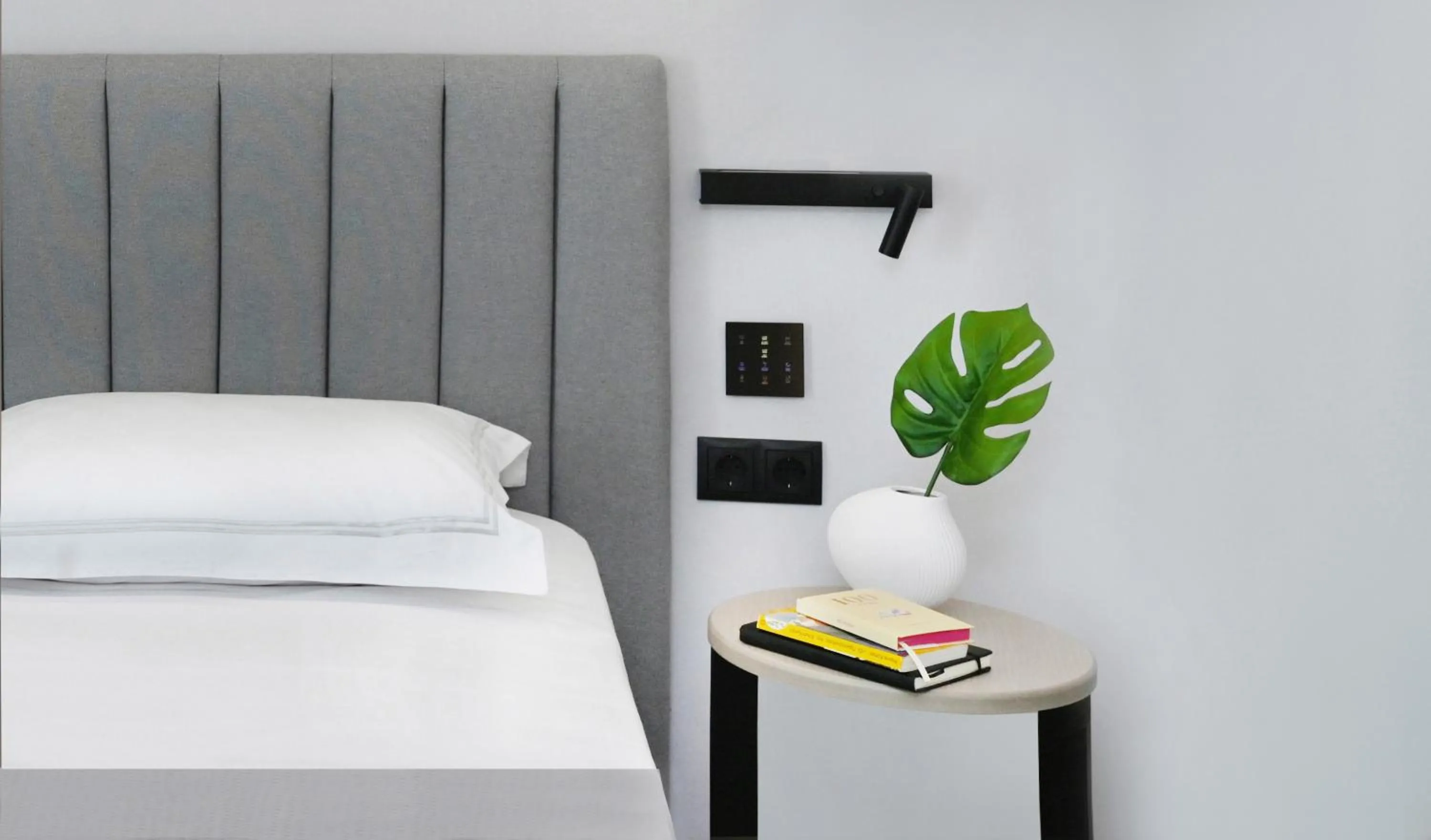 Deluxe Double or Twin Room with Balcony in Icon Central SKG