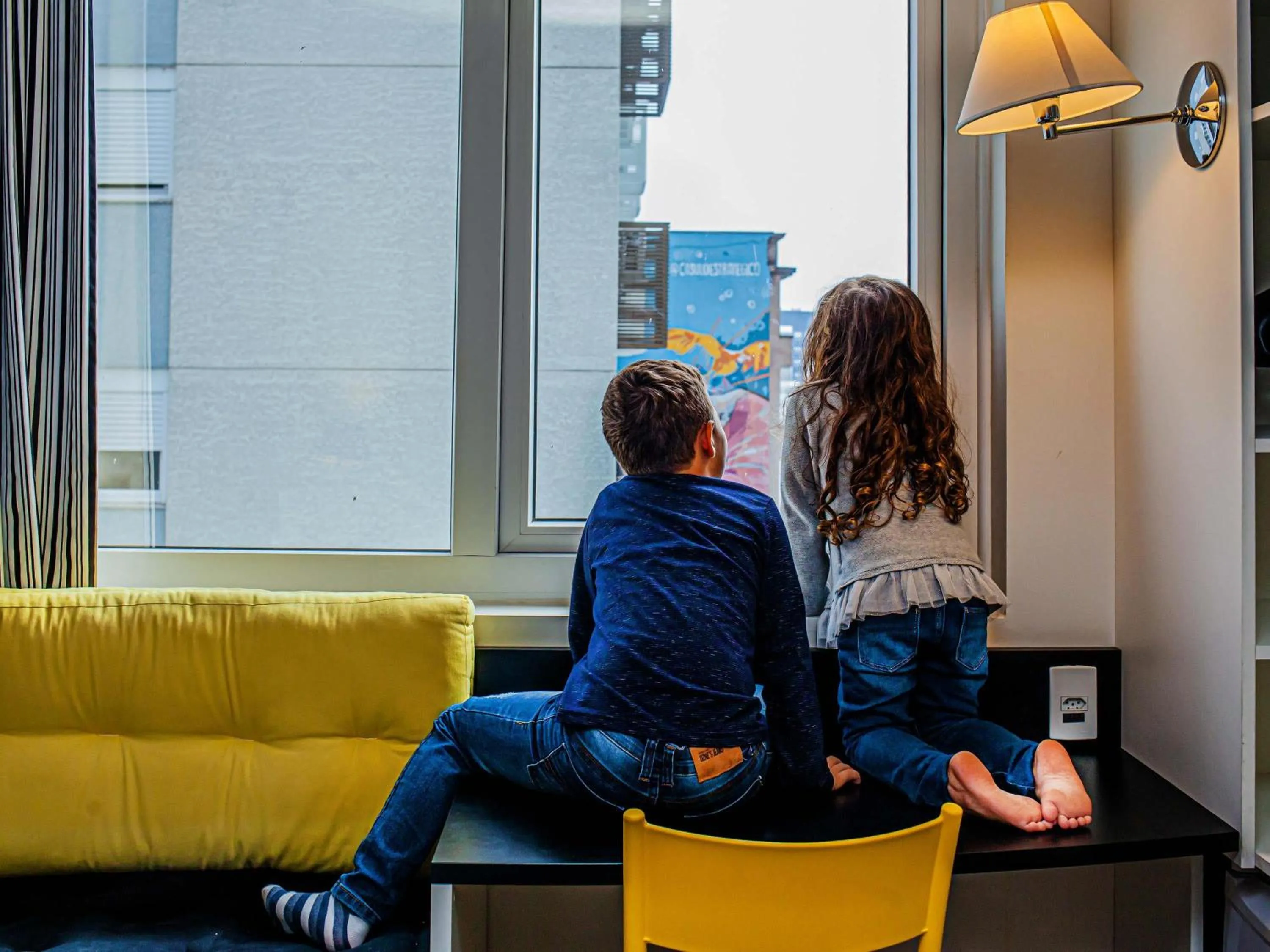 Junior Suite with One Double Bed and Twin Beds in Ibis Styles Porto Alegre Centro