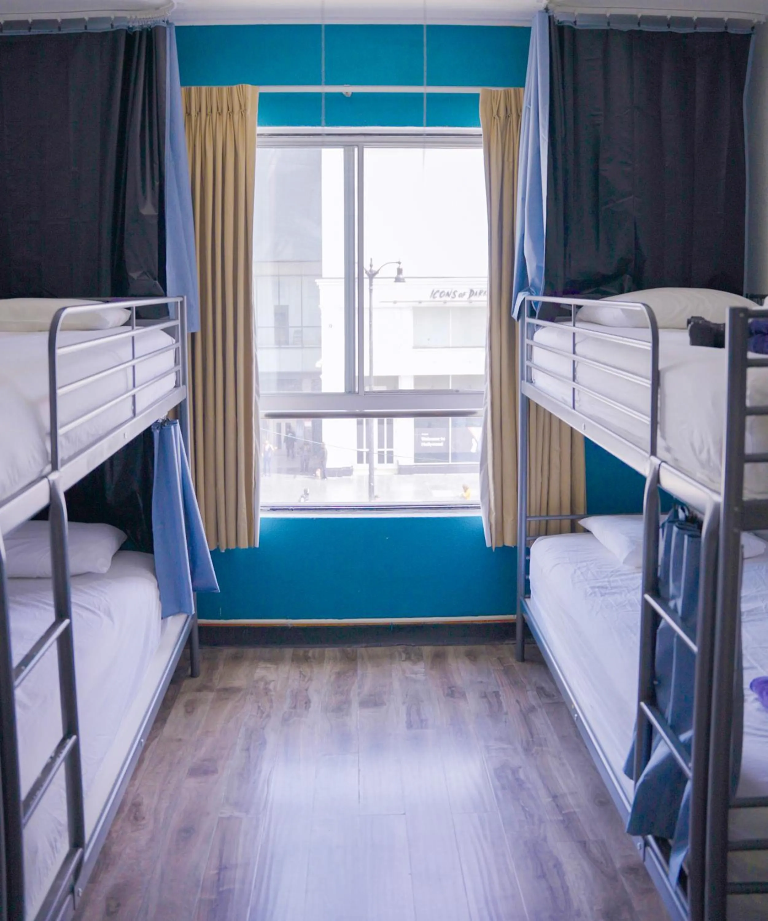 Bed in 4-Bed Female Dormitory Room - Shared Bathroom & AC in Samesun Hollywood Hotel & Hostel
