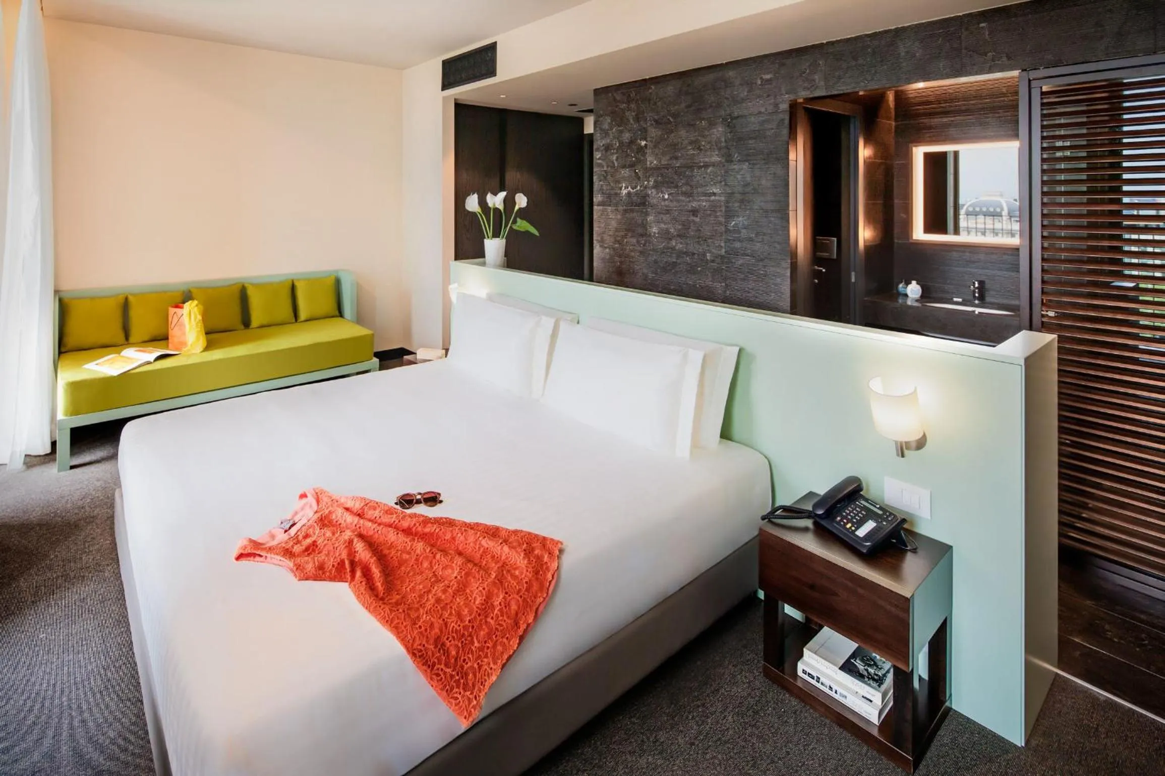 Deluxe Double Room with Balcony and View in Glam Milano