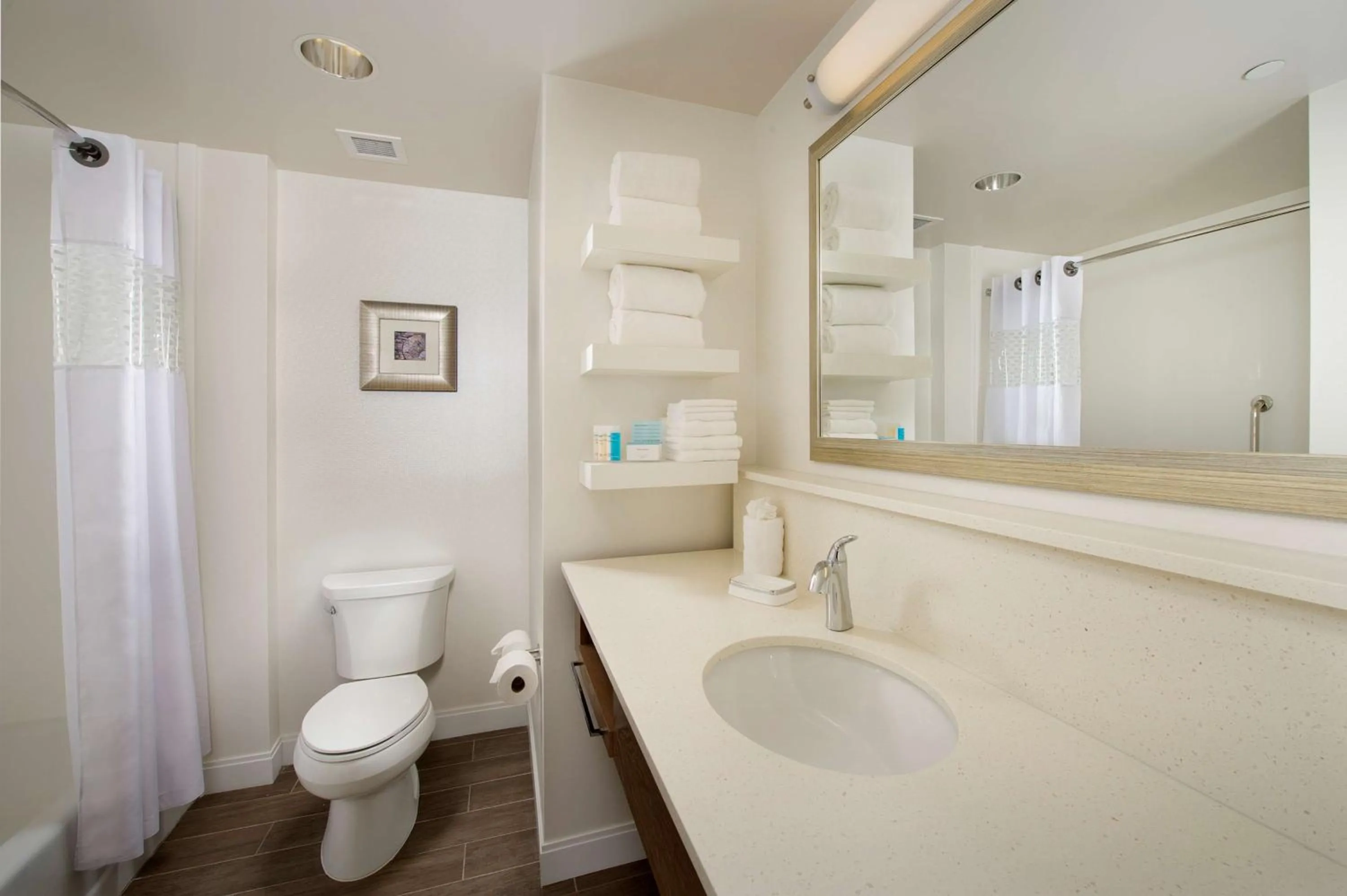 Queen Room with Two Queen Beds - Non-Smoking in Hampton Inn & Suites Baltimore North/Timonium, MD