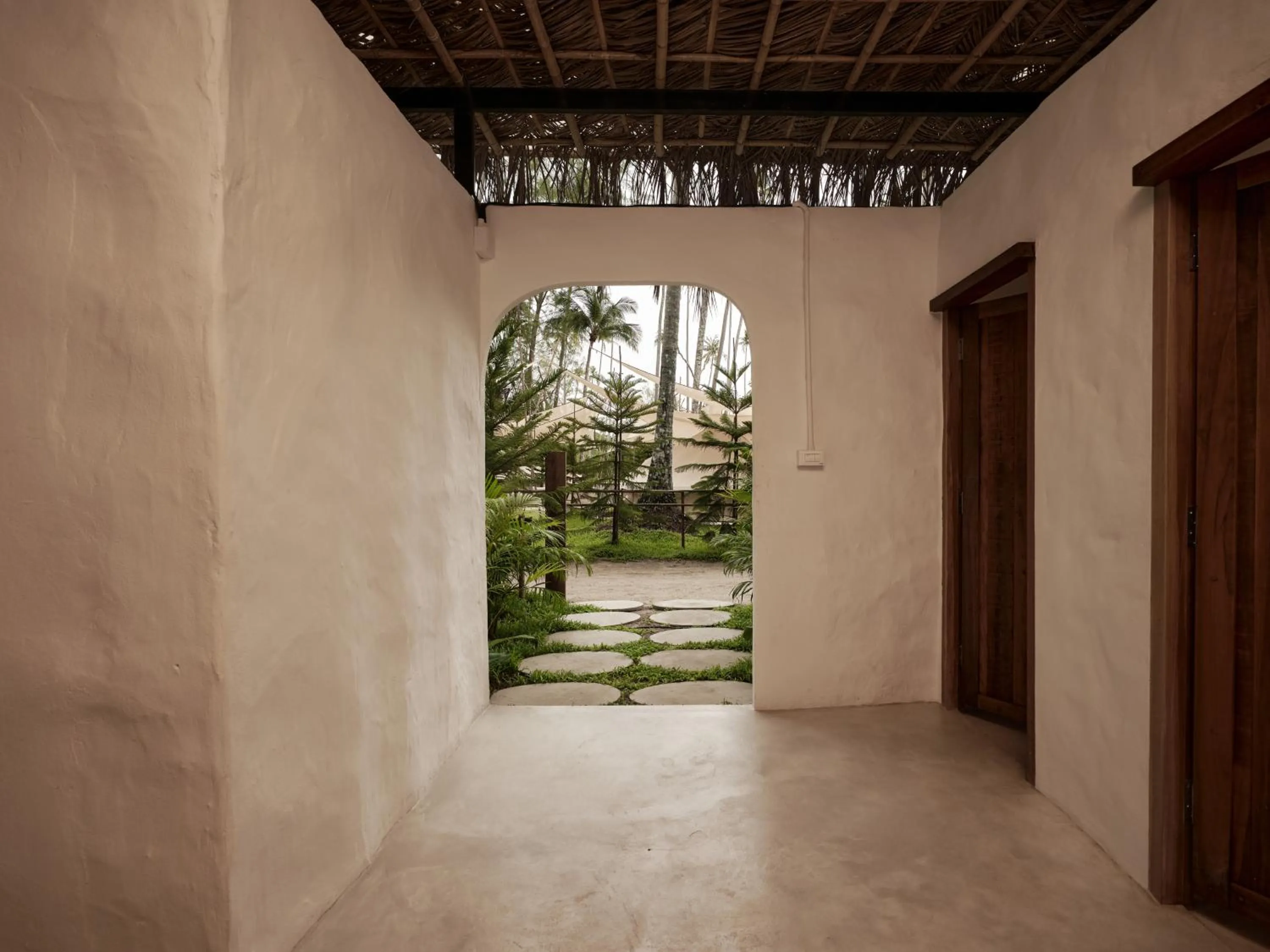 Tent in The Survival by Seudam