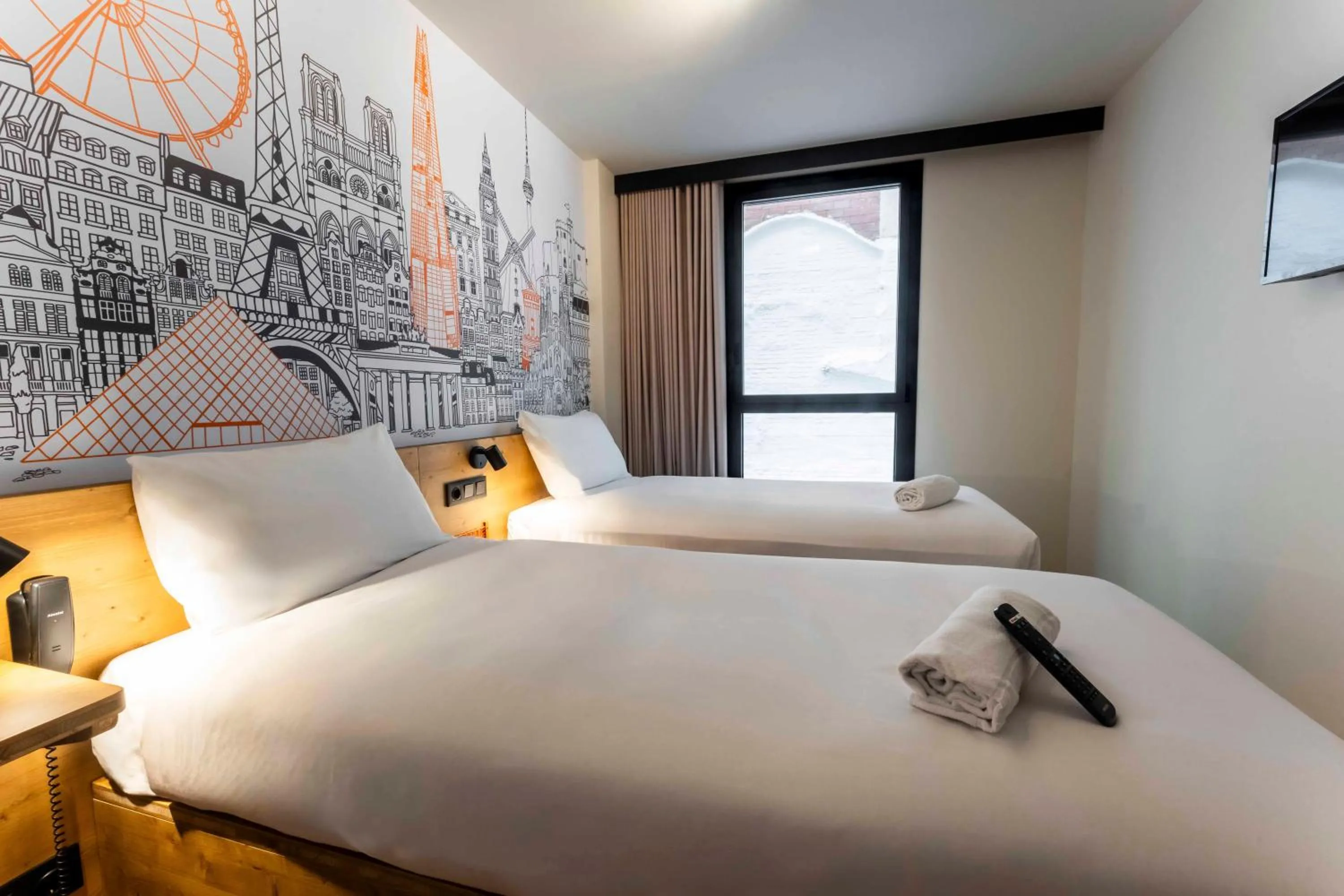 Twin Room in easyHotel Barcelona La Sagrera