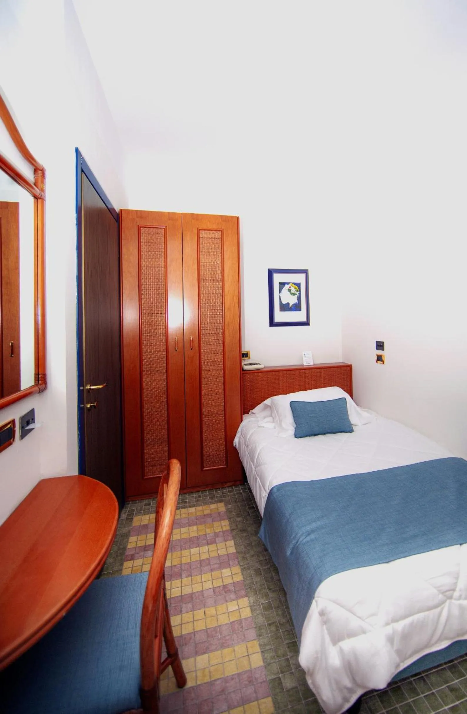 Single Room in Hotel Della Baia