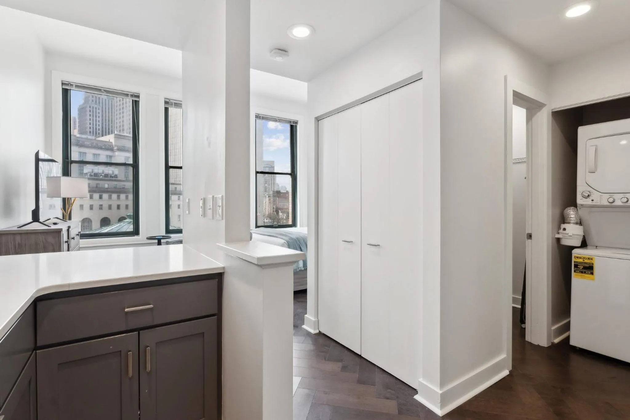 Studio Apartment in Placemakr Downtown Pittsburgh at The Pennsylvanian