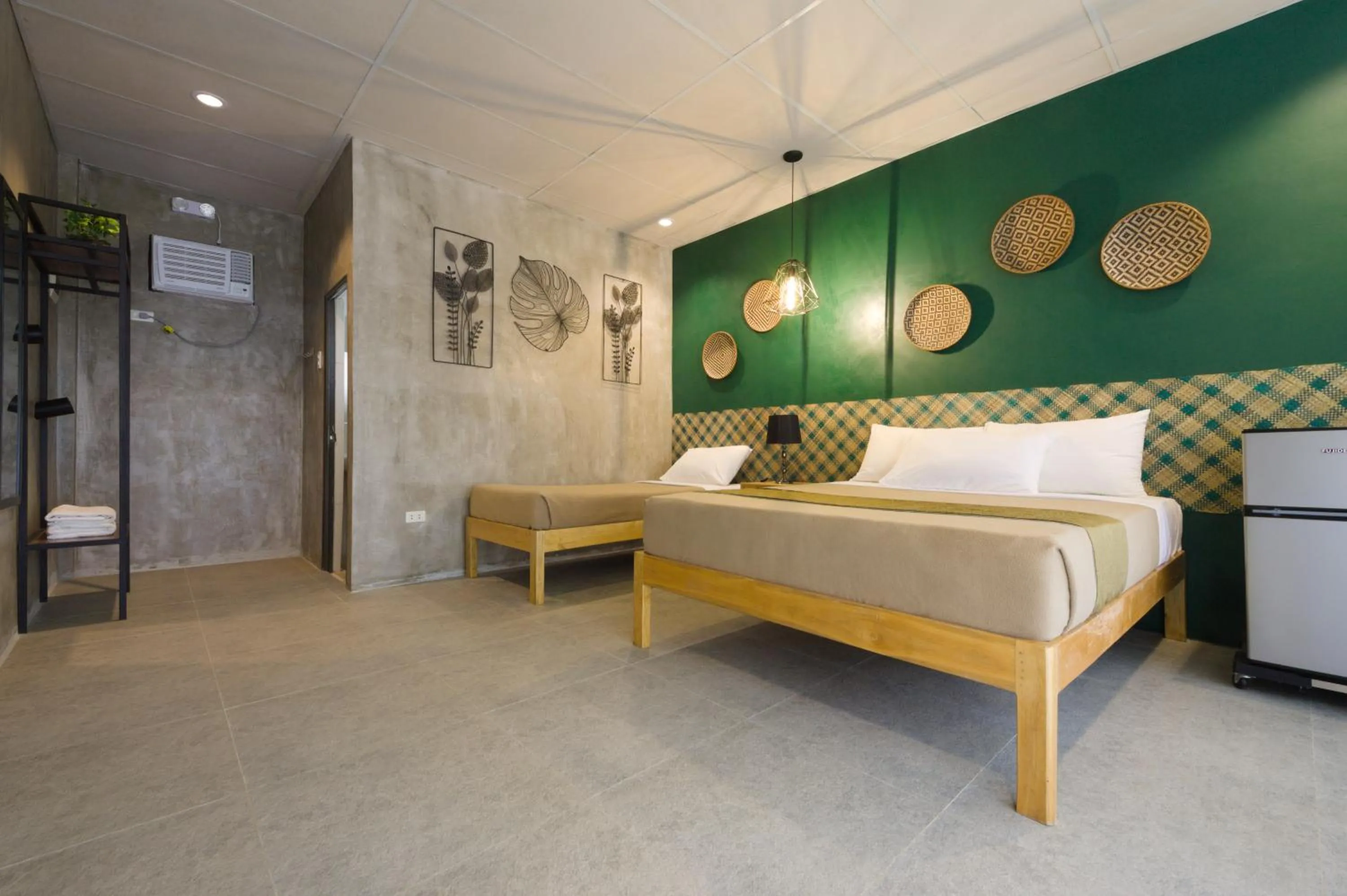 Suite with Garden View - single occupancy in Ala Amid Bed and Breakfast