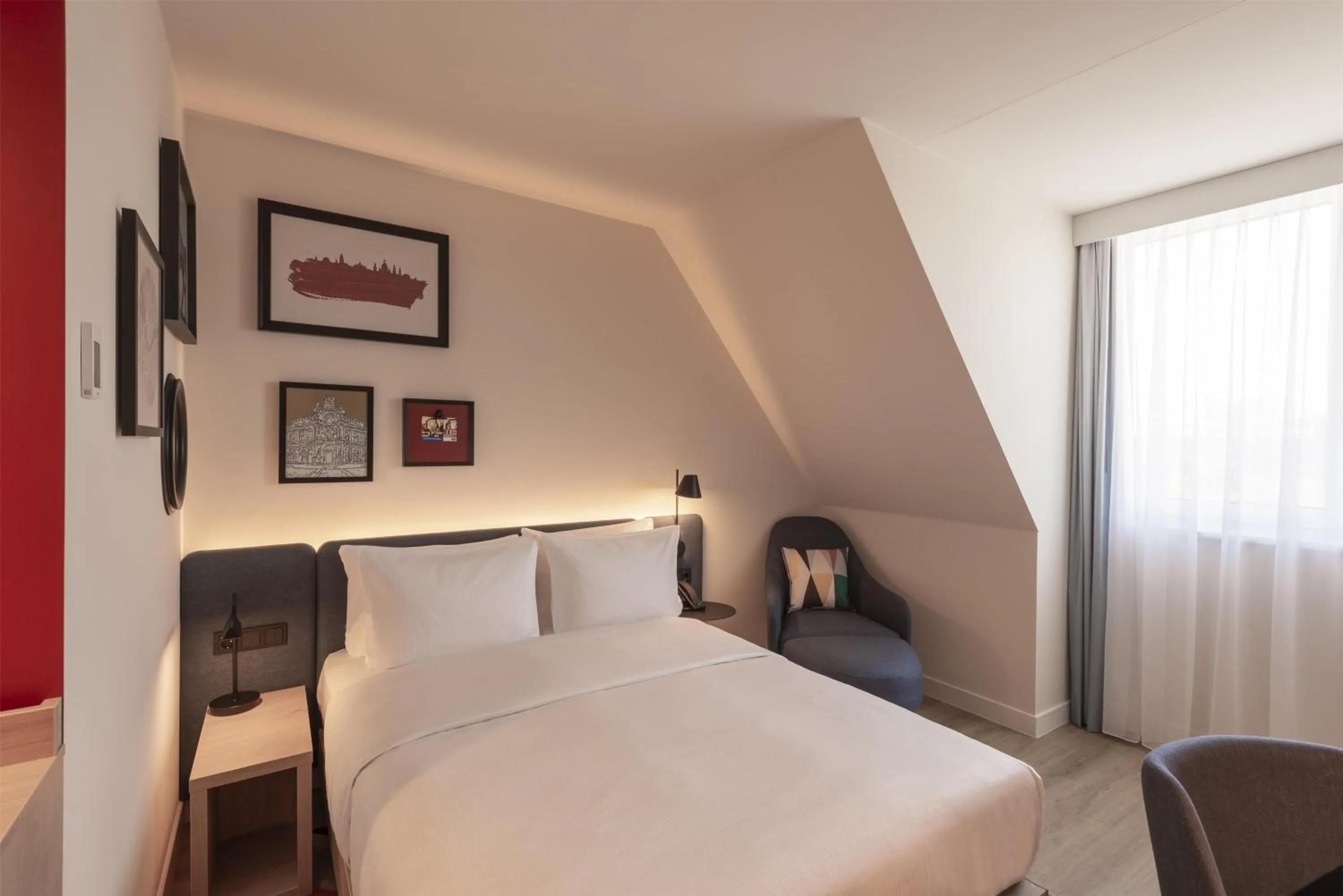 Queen Room in Hampton By Hilton Dresden City Centre