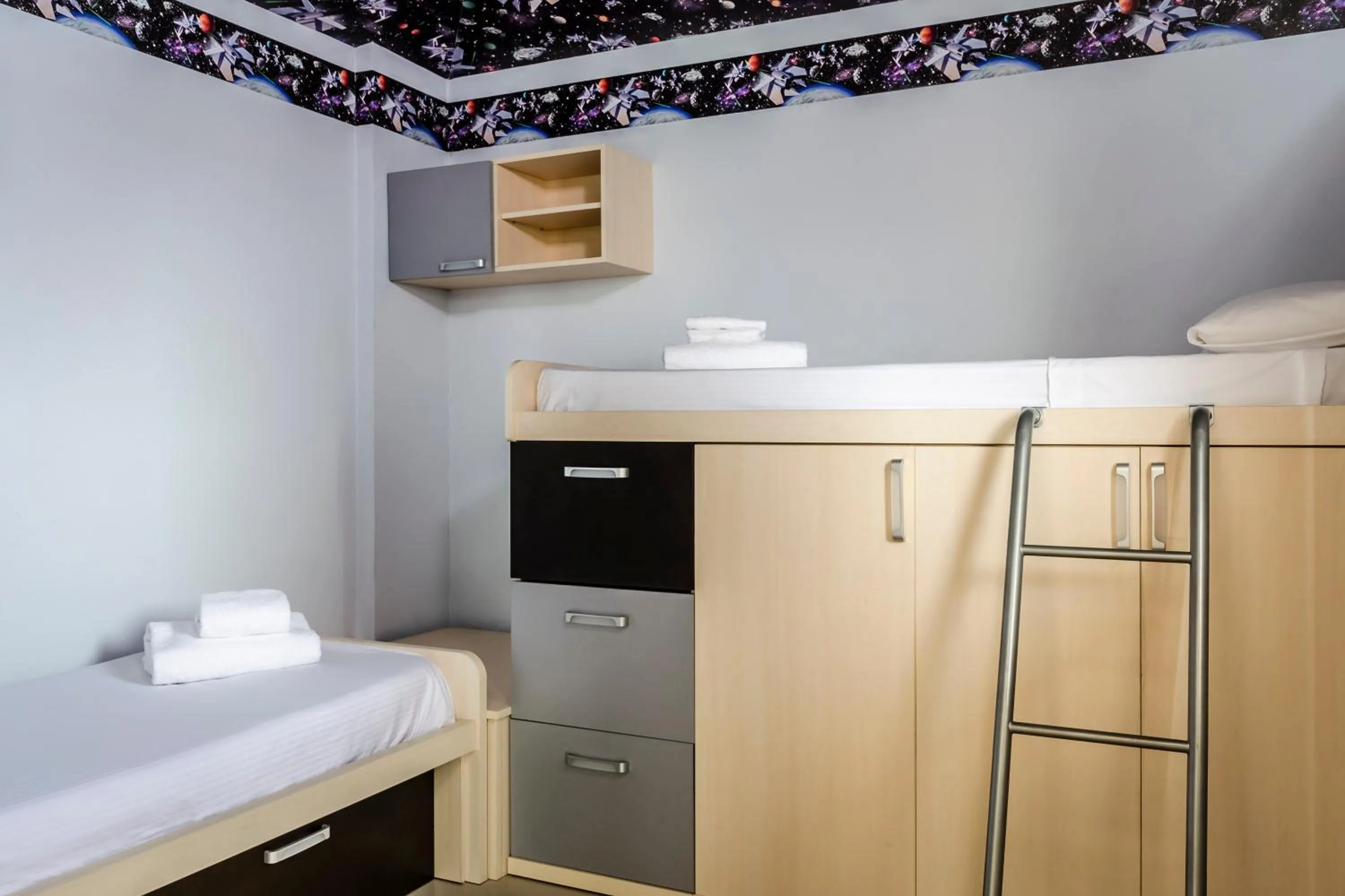 Two-Bedroom Suite in Exe Cunit Suites & Spa