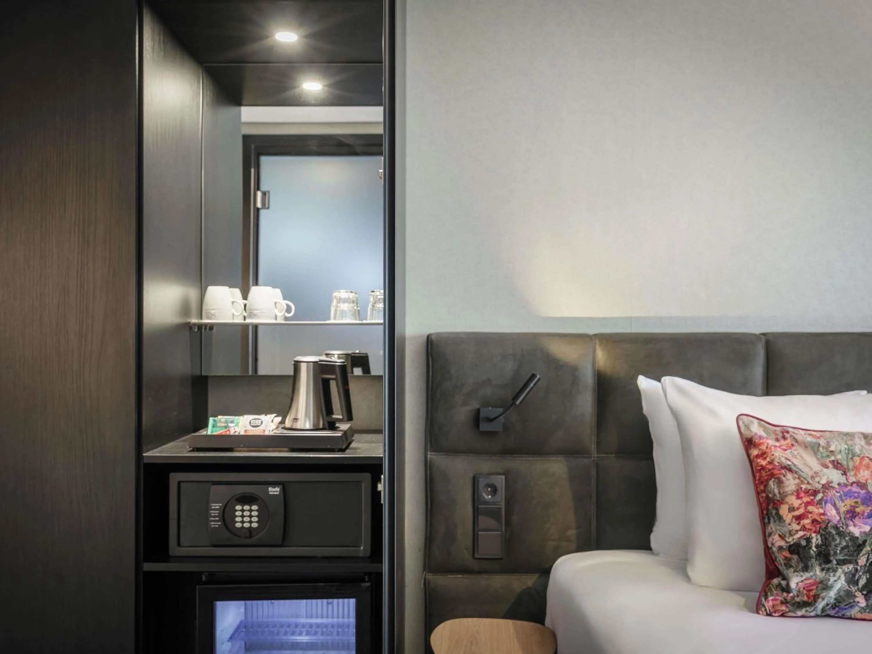 Classic Double Room in Mercure Amsterdam Sloterdijk Station