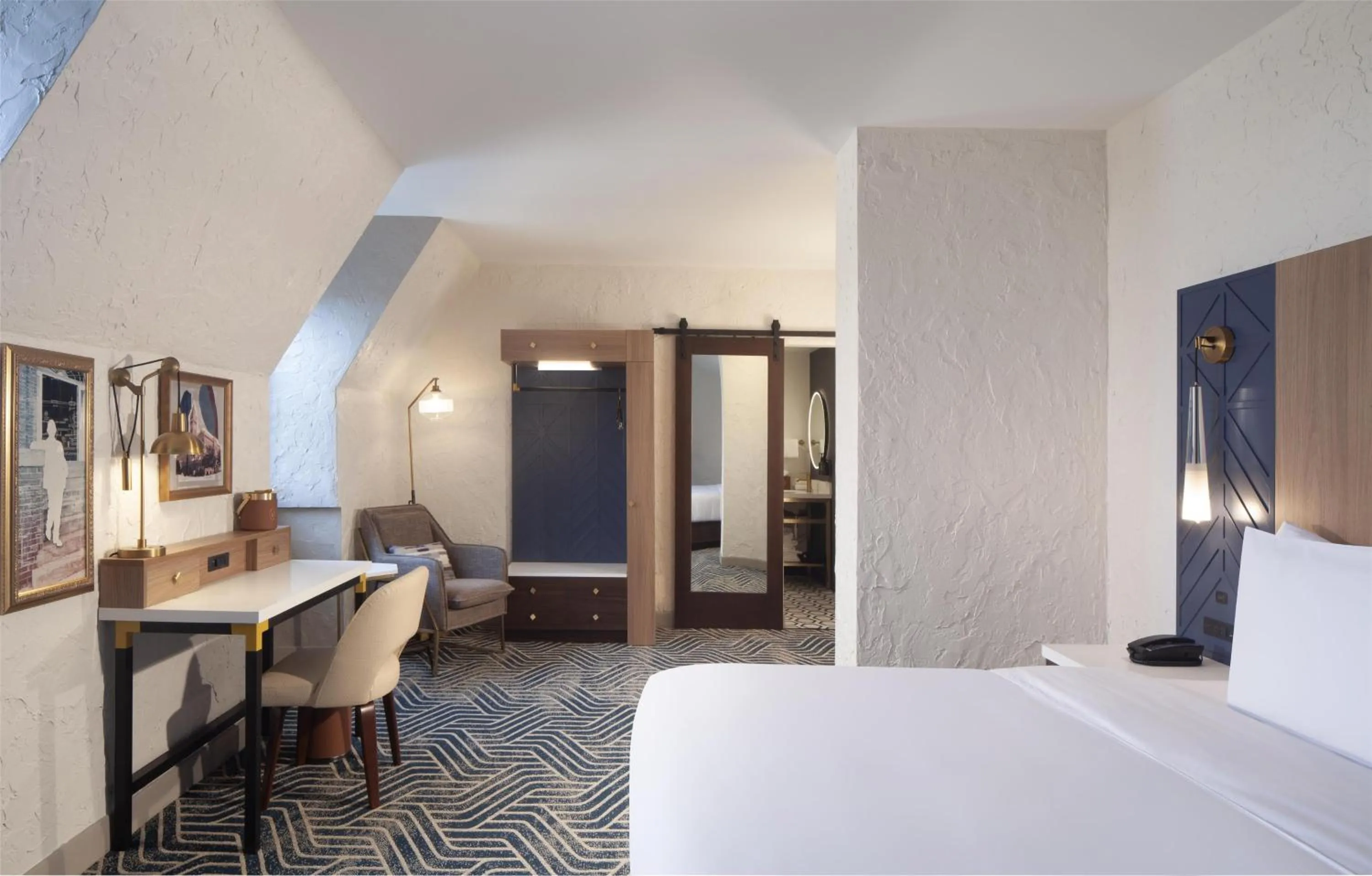 King Loft Suite in Hotel Royer Urbana Champaign, Tapestry Collection by Hilton