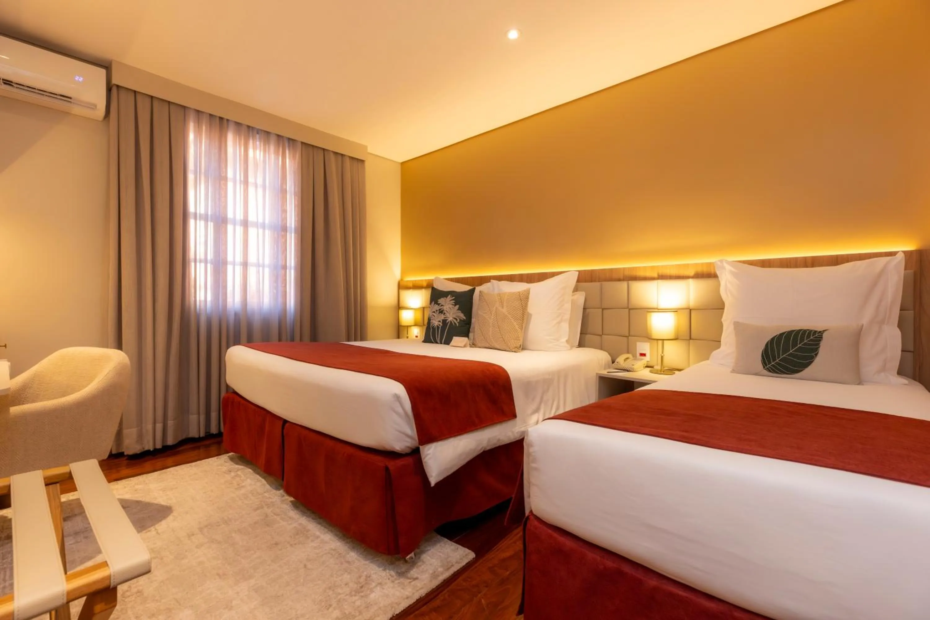 Superior Triple Room in Sanma Hotel