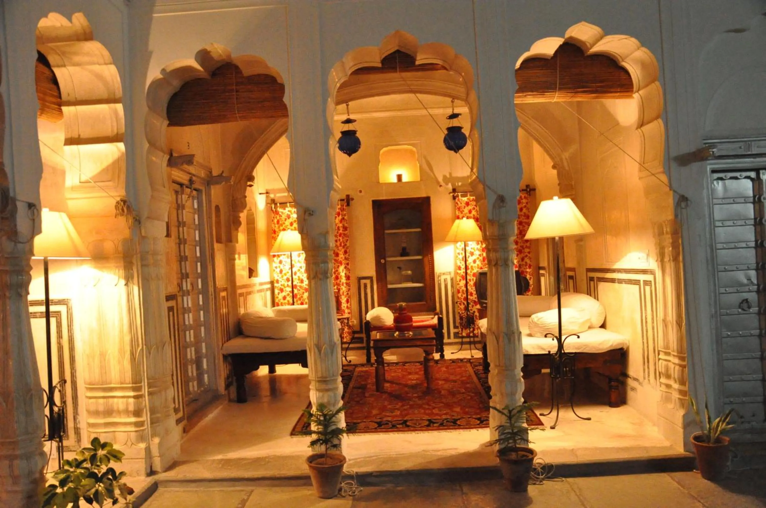 Deluxe Double Room - single occupancy in Hotel Chobdar Haveli