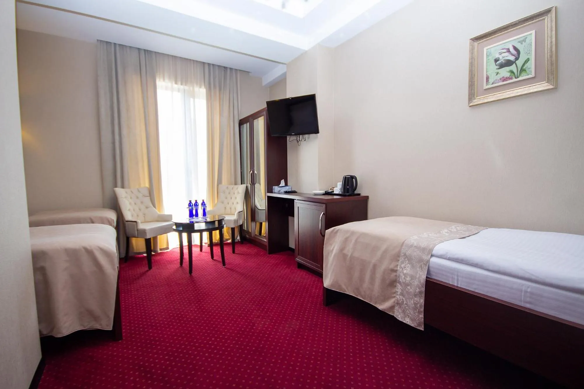 Standard Triple Room in Marionn Hotel