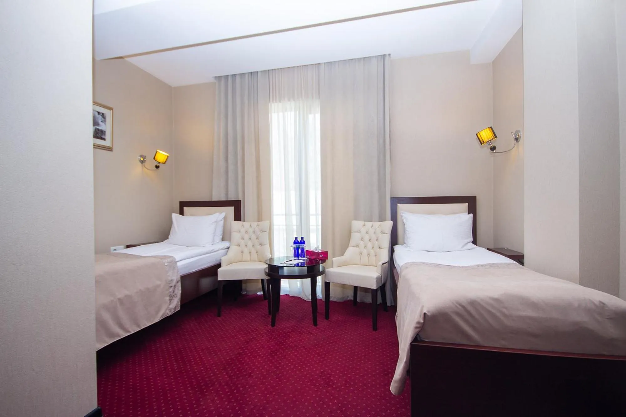 Standard Twin Room in Marionn Hotel