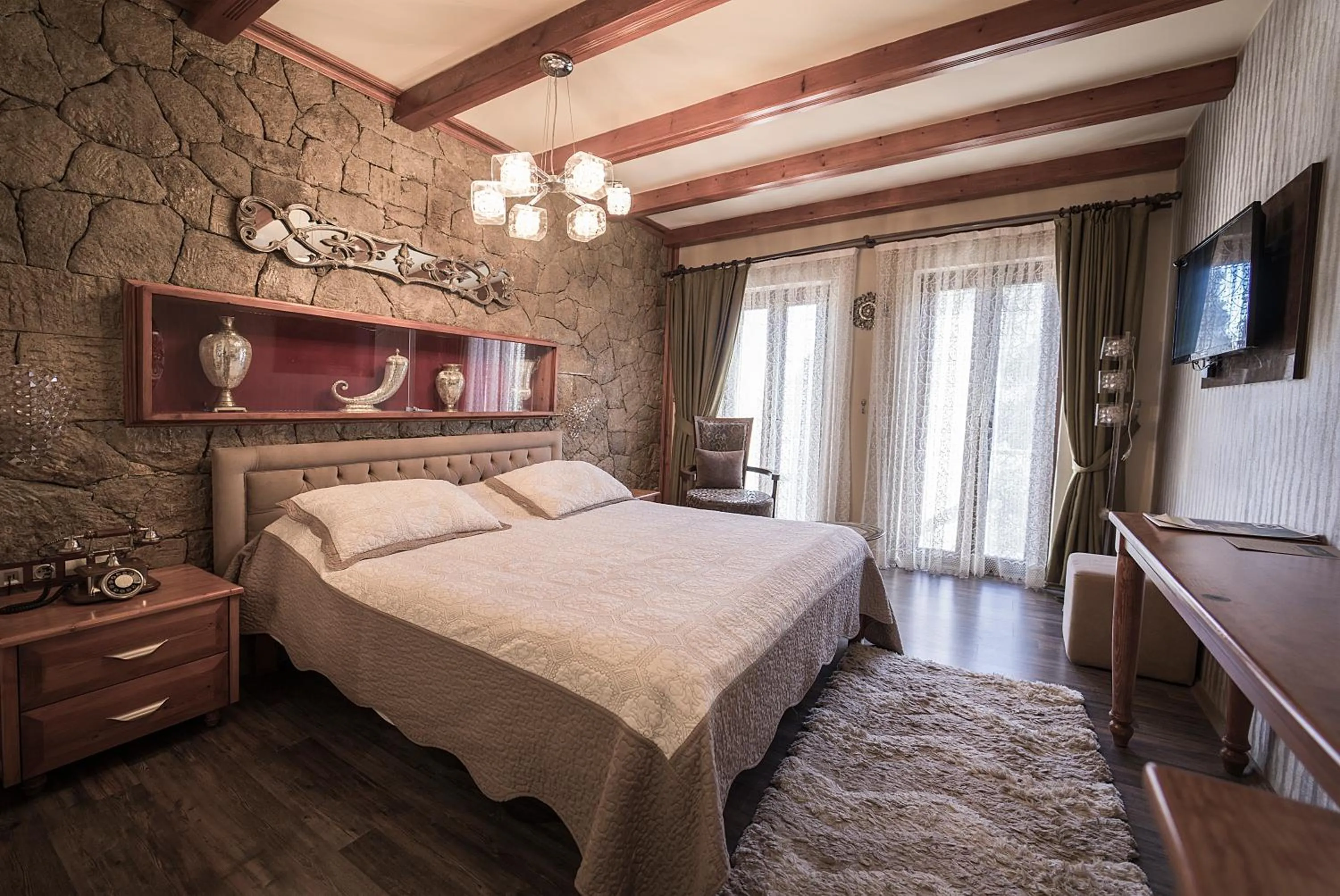 Small Double Room in Kazdaglari Karye Müze Hotel