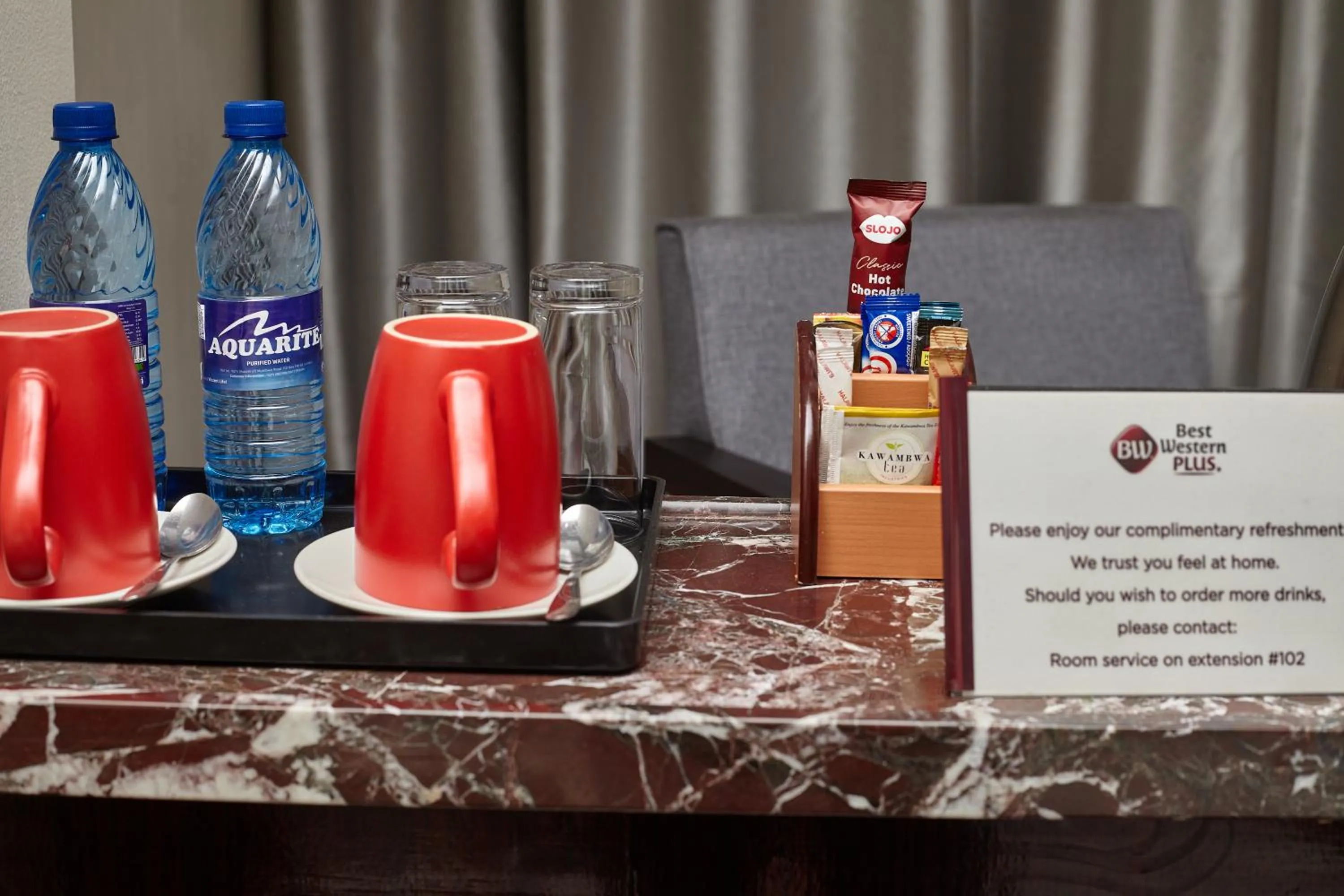 Standard King Room with Courtyard View - Non-Smoking in Best Western Plus Paramount Hotel